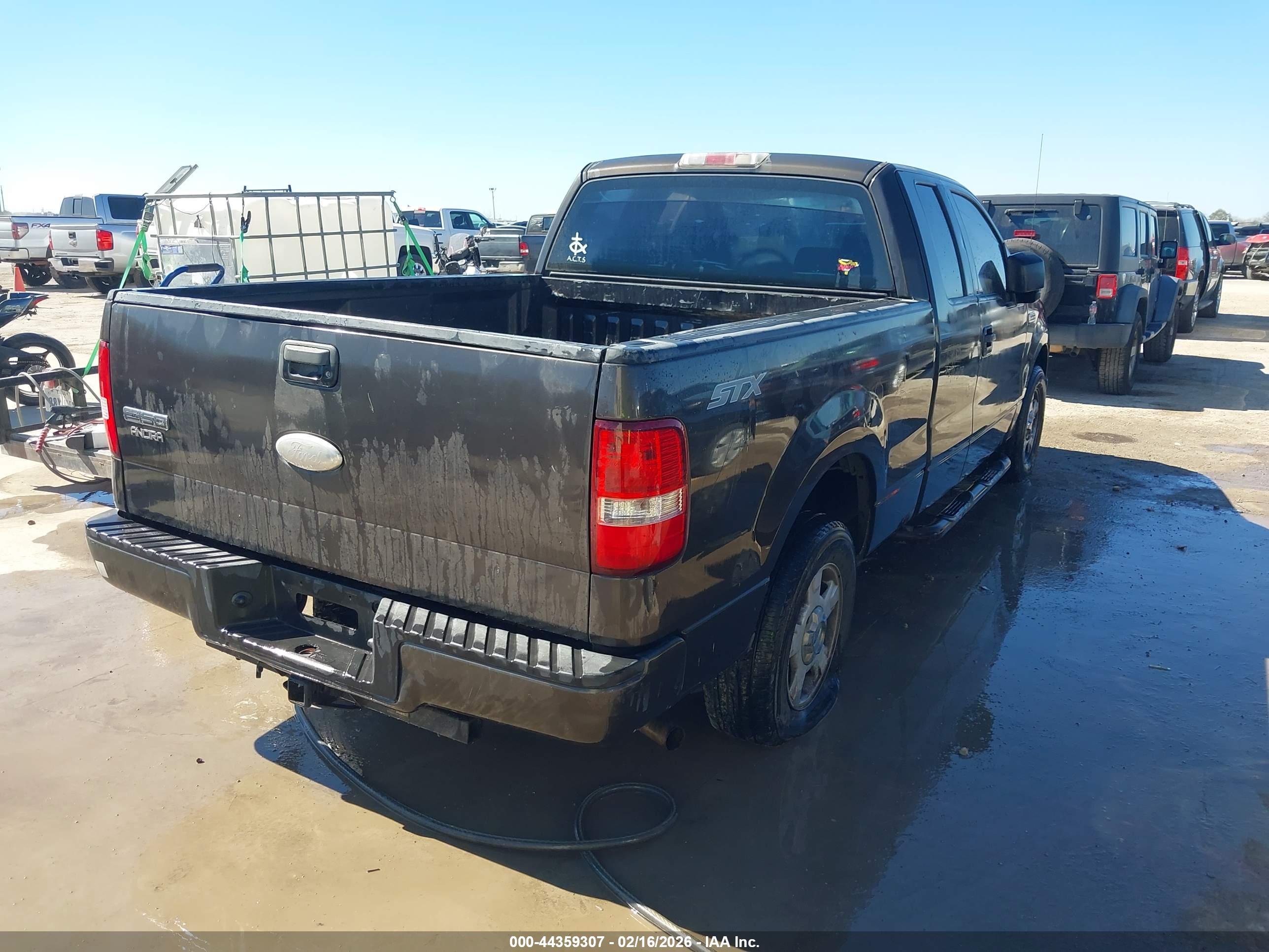 FORD F-150 image 4