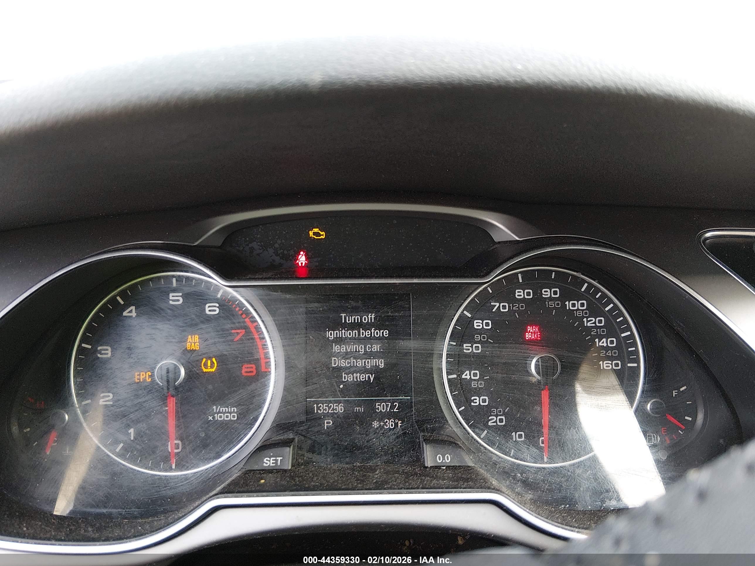 AUDI A4 image 7
