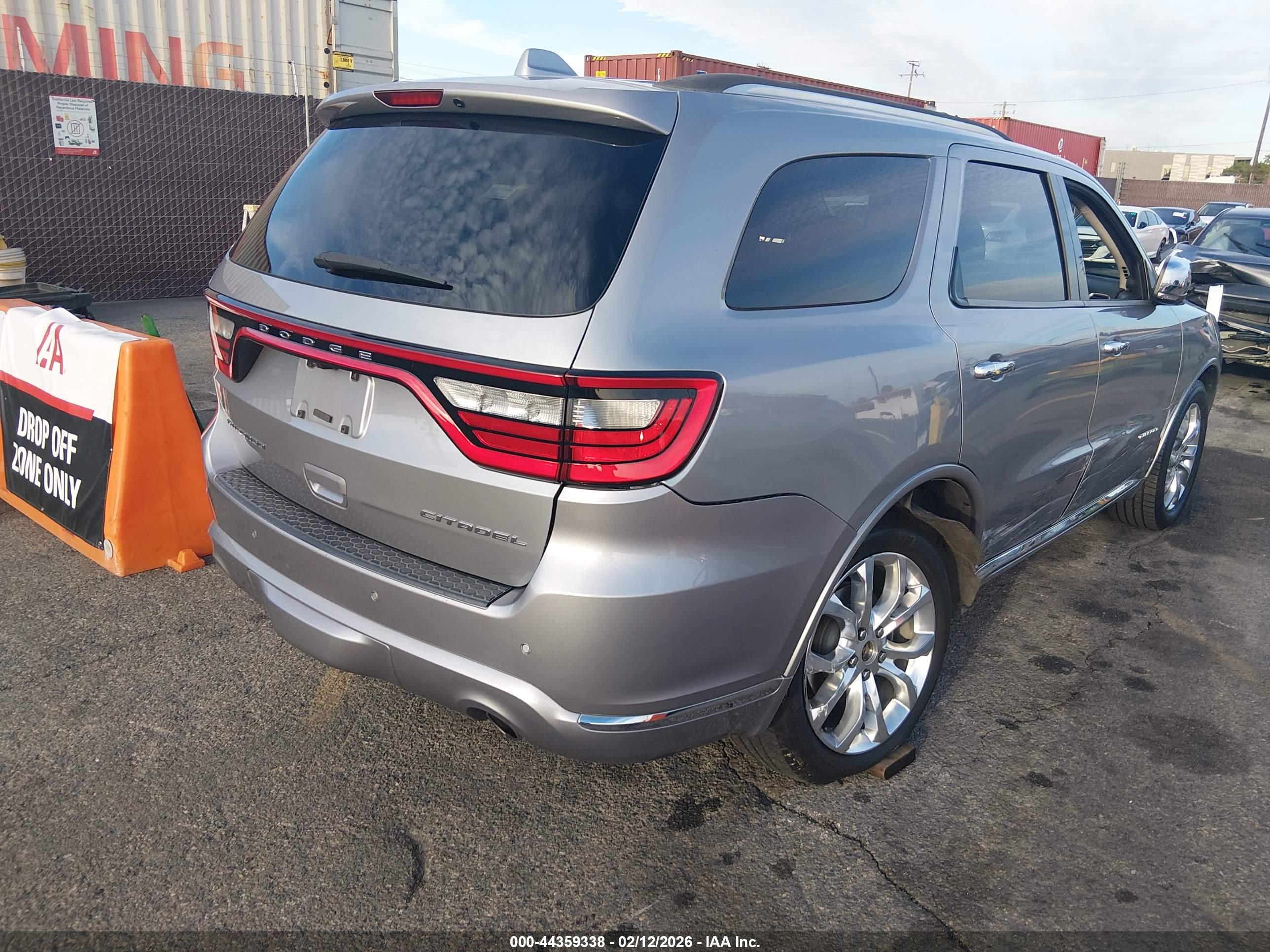 DODGE DURANGO image 4