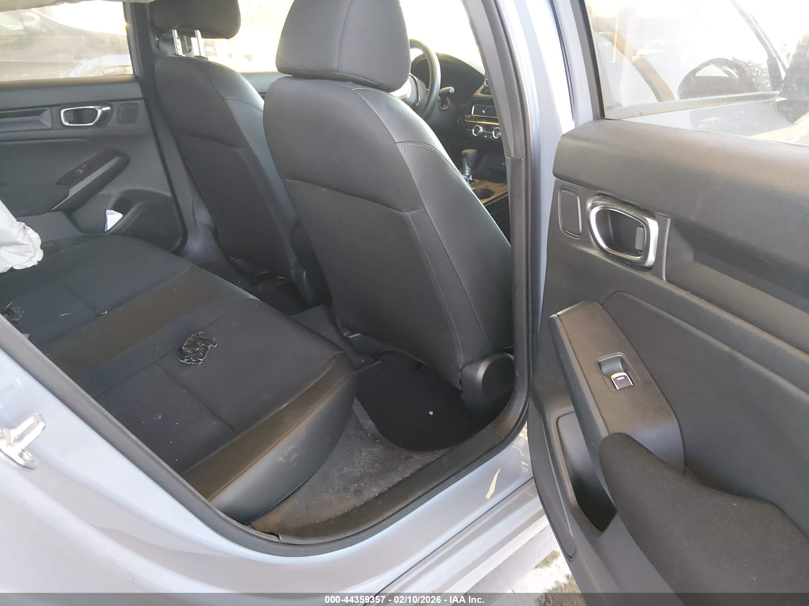 HONDA CIVIC image 8