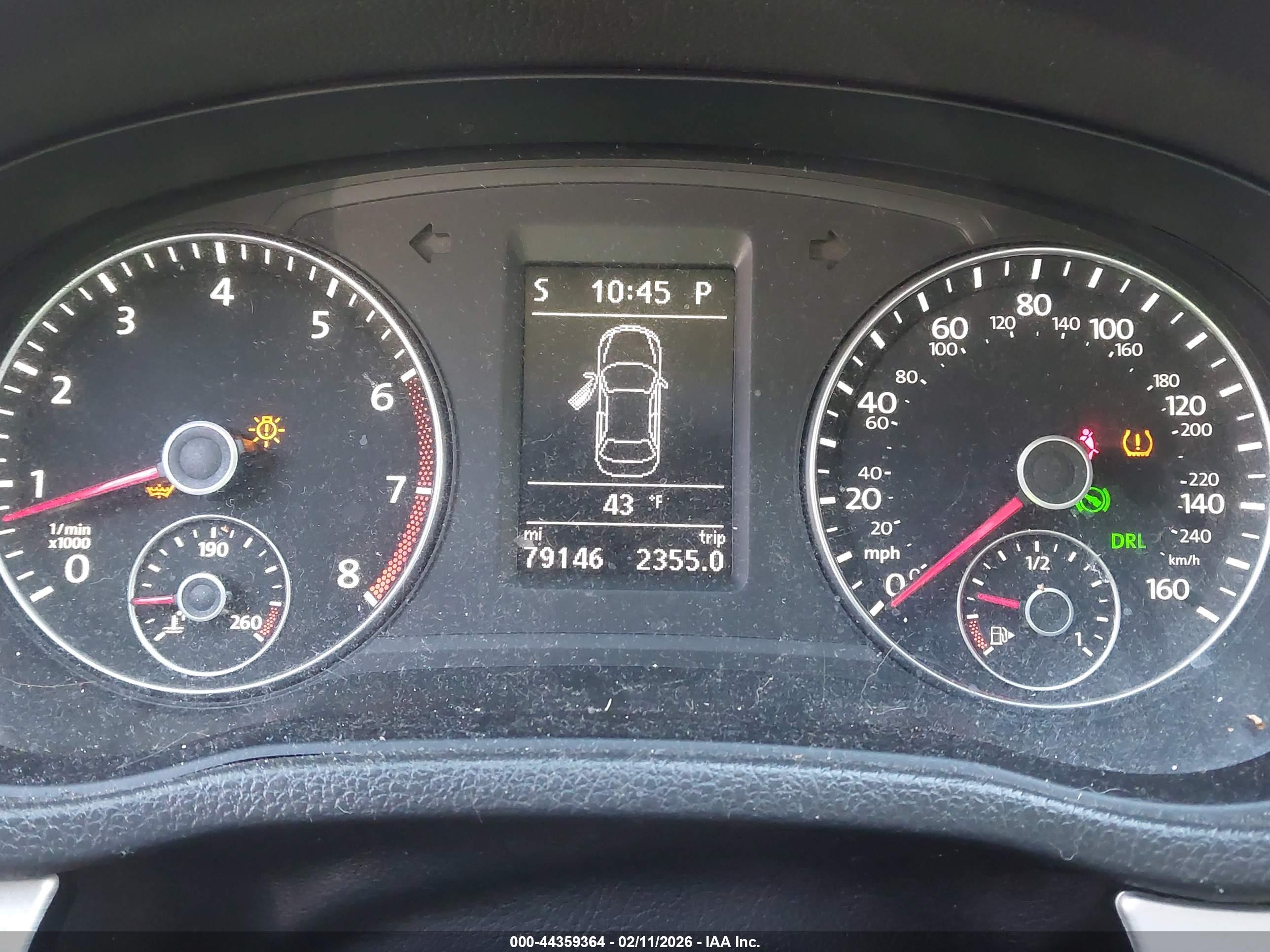 VOLKSWAGEN PASSAT image 7