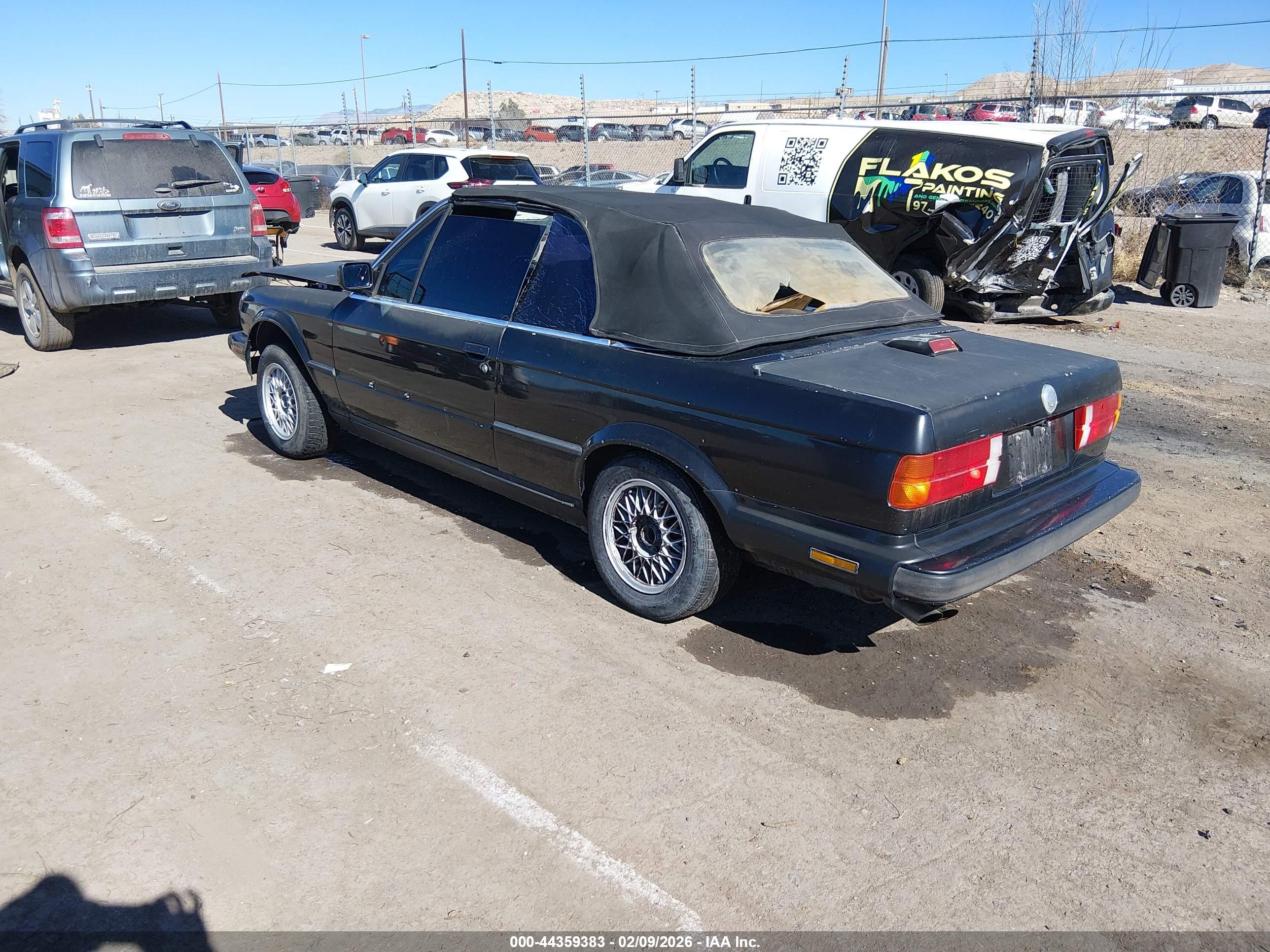 BMW 325 image 3