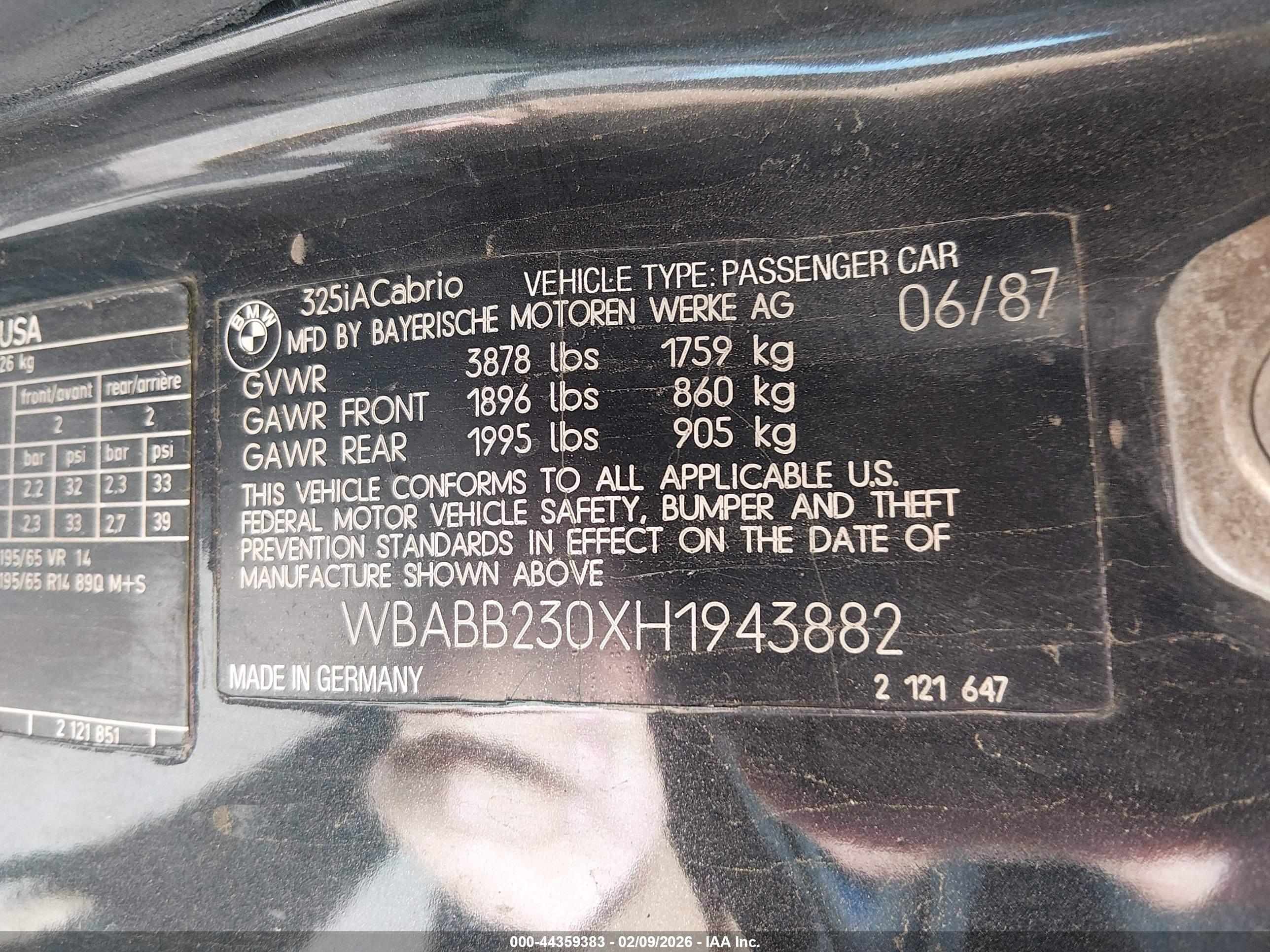 BMW 325 image 9