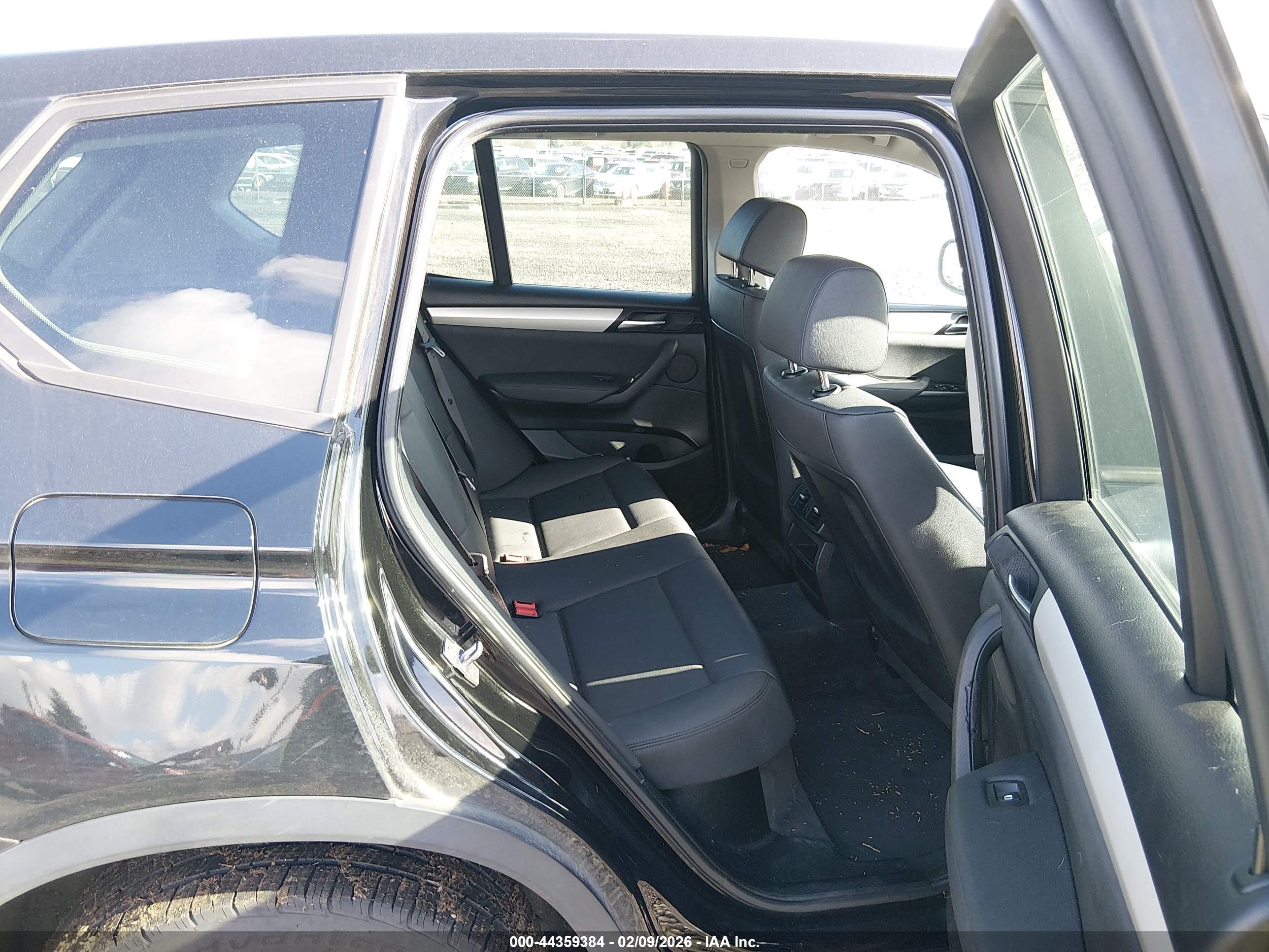 BMW X3 image 8