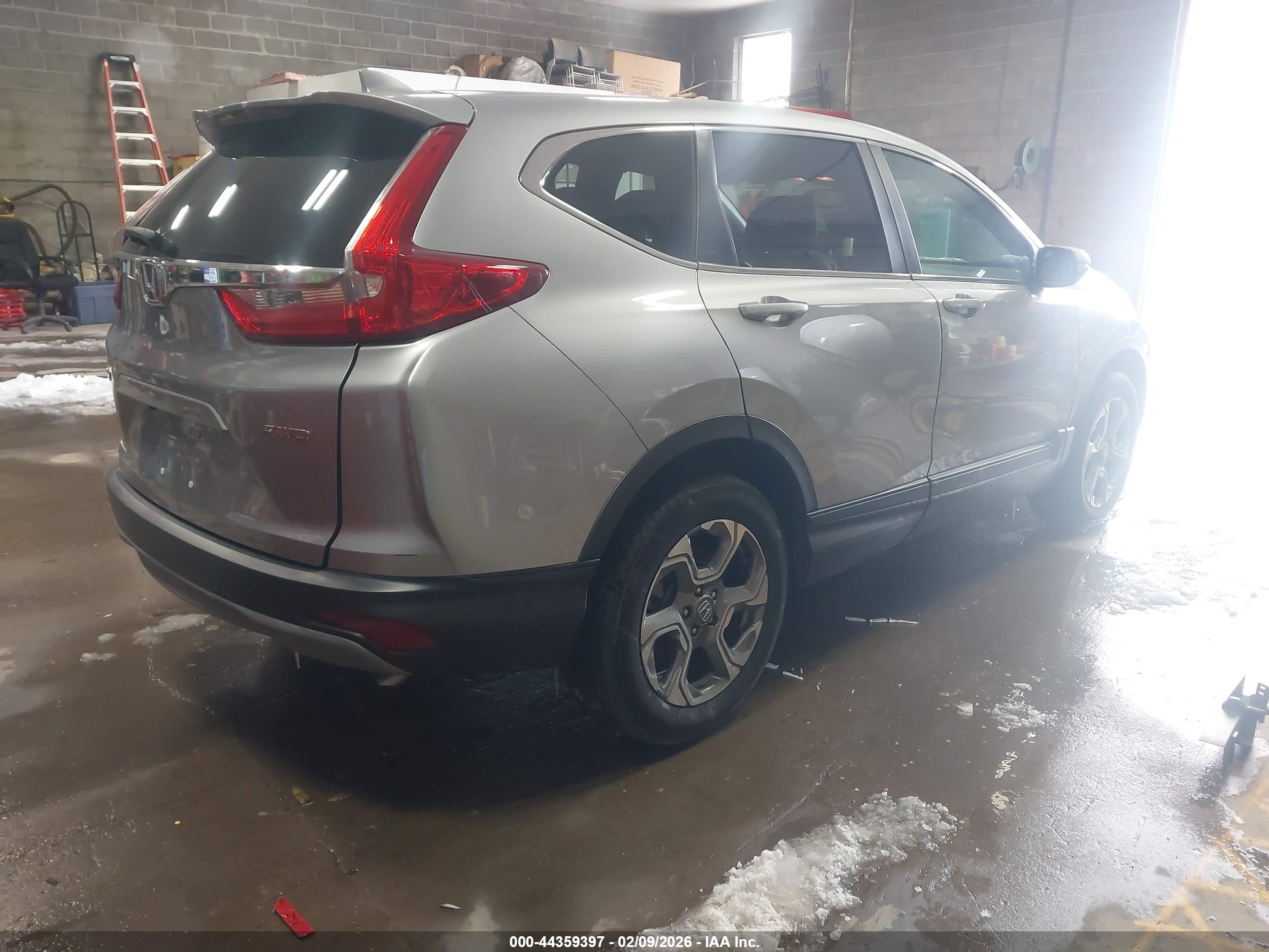 HONDA CR-V image 4