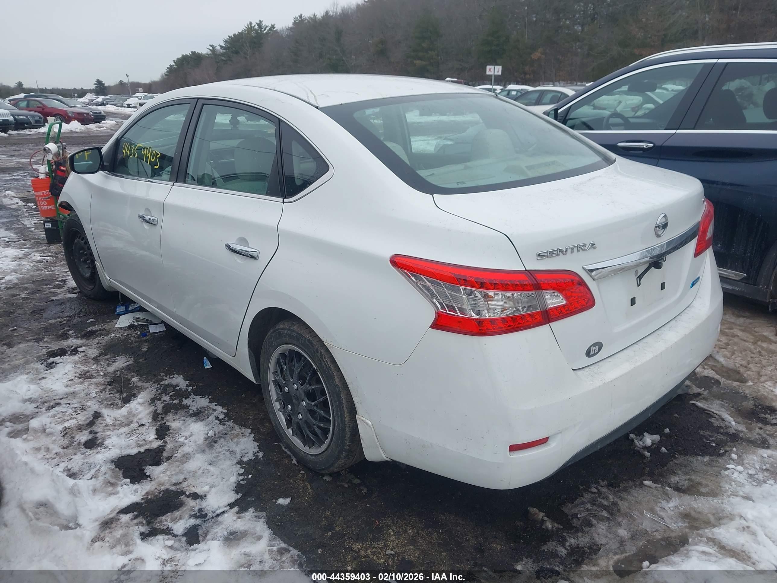 NISSAN SENTRA image 3
