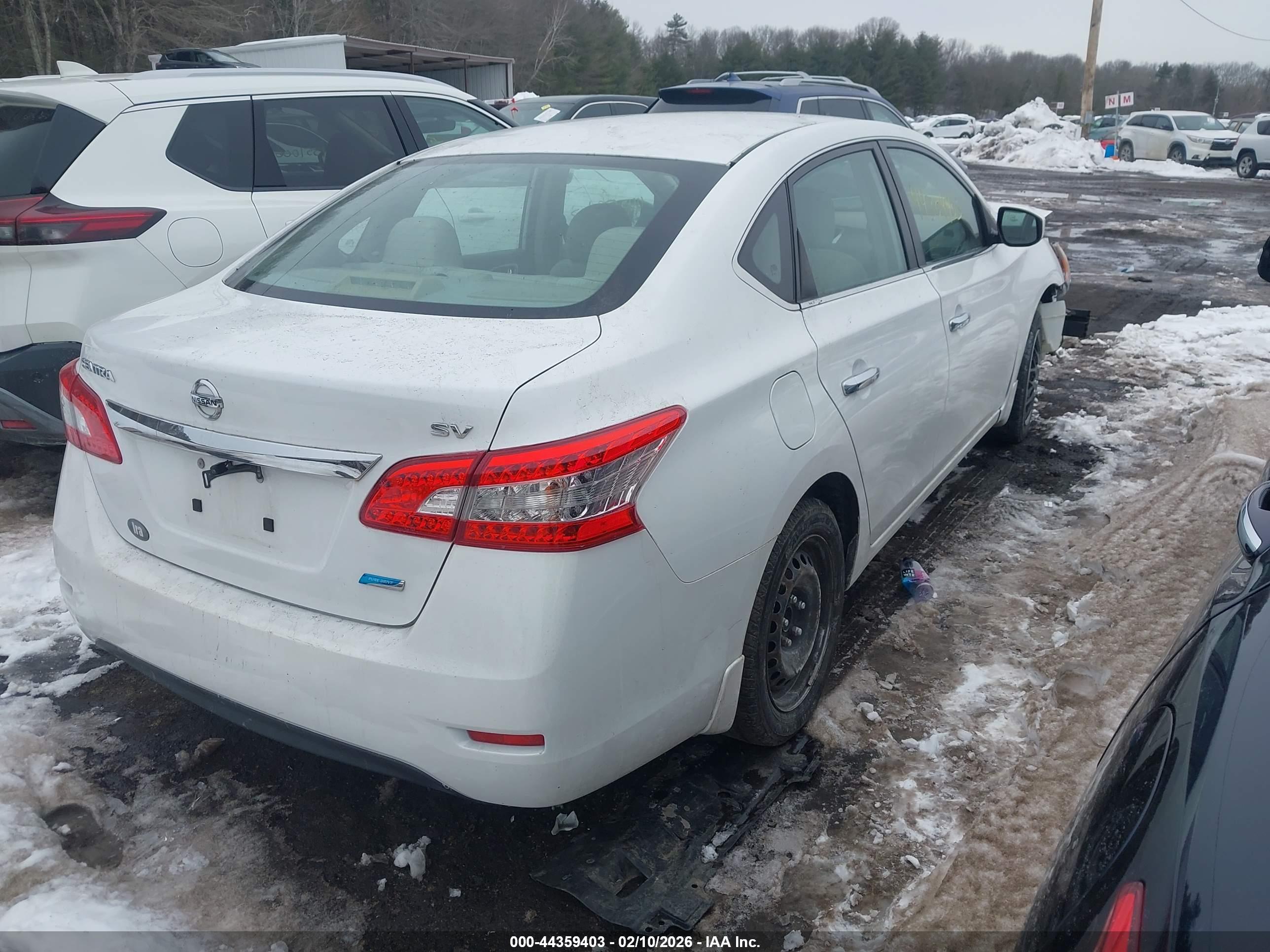 NISSAN SENTRA image 4