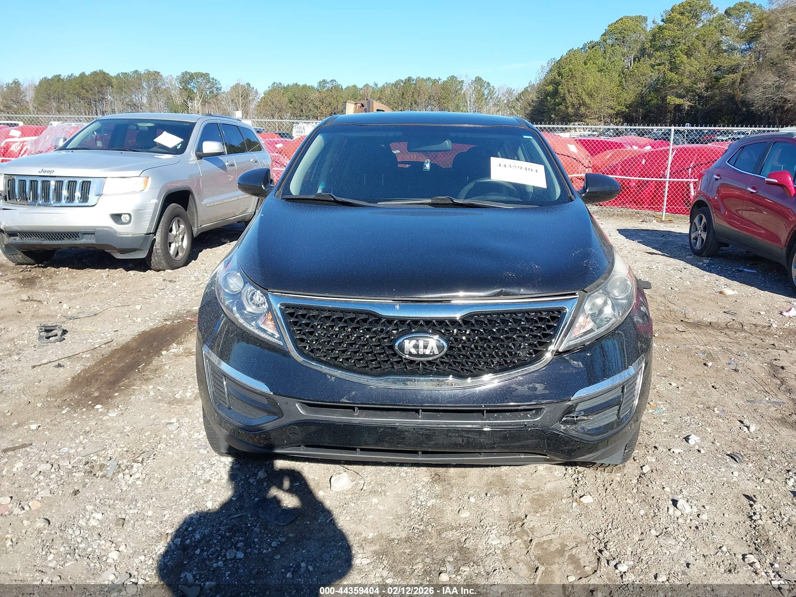 KIA SPORTAGE image 6