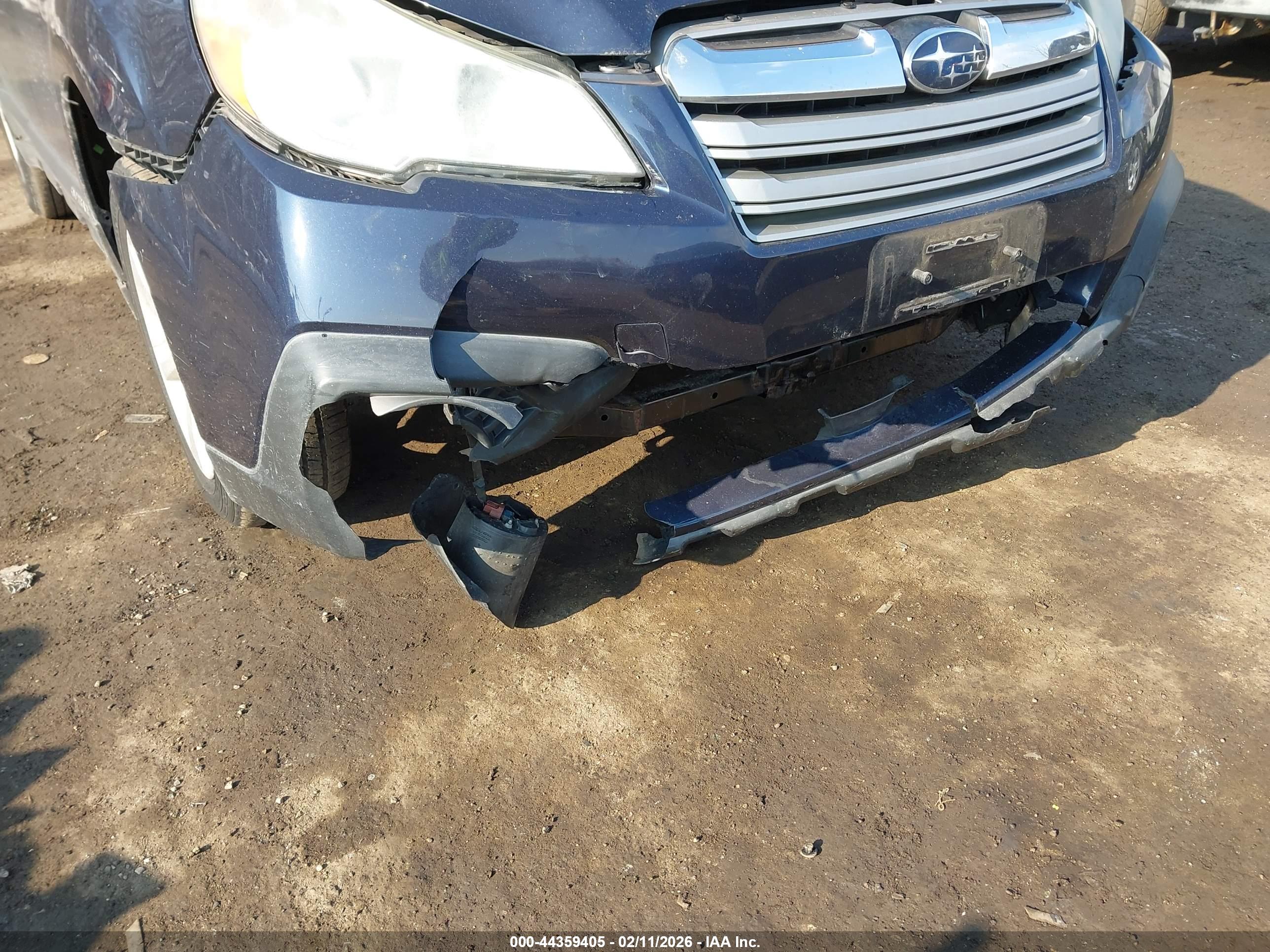 SUBARU OUTBACK image 6