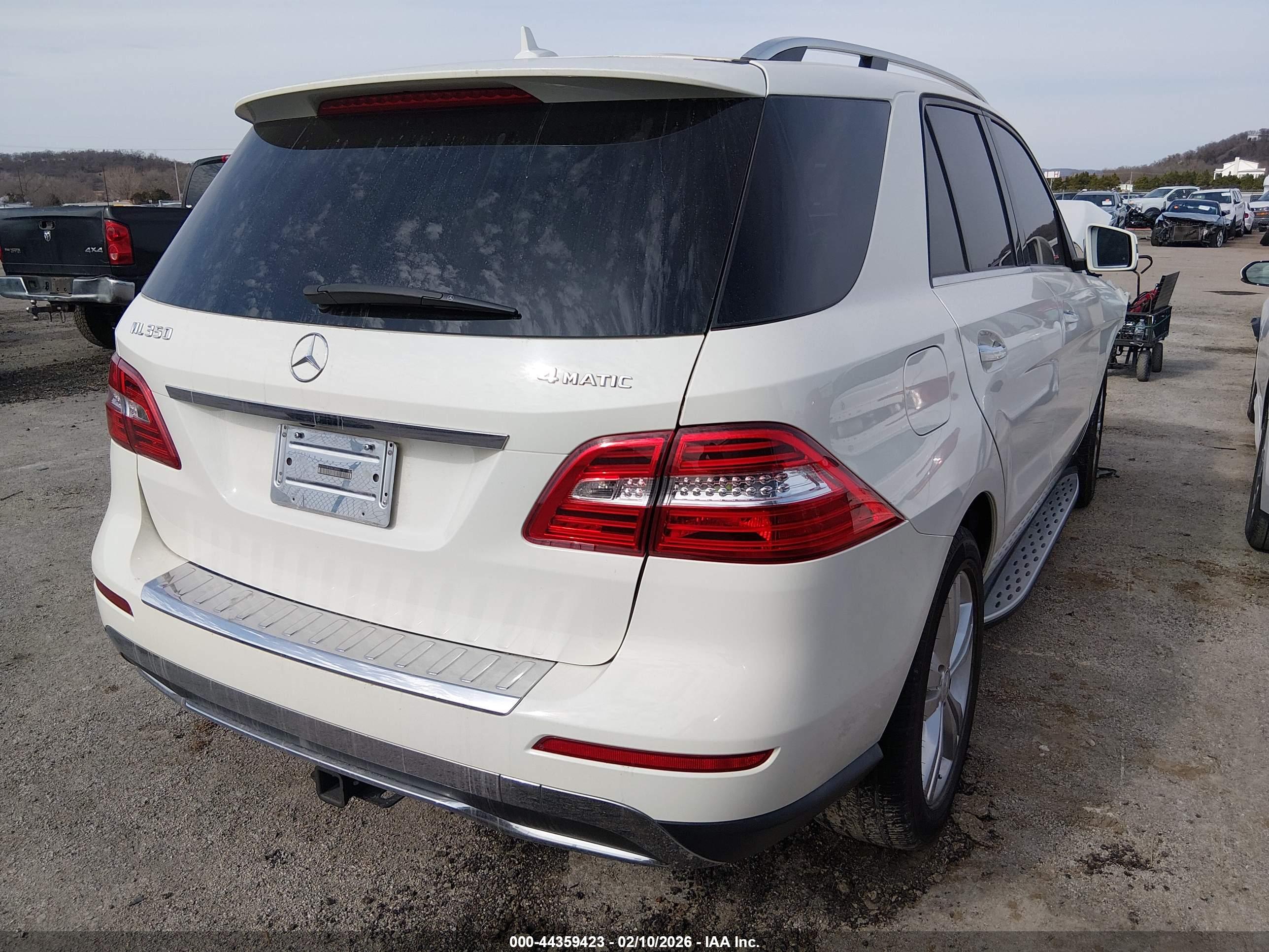 MERCEDES-BENZ ML image 4