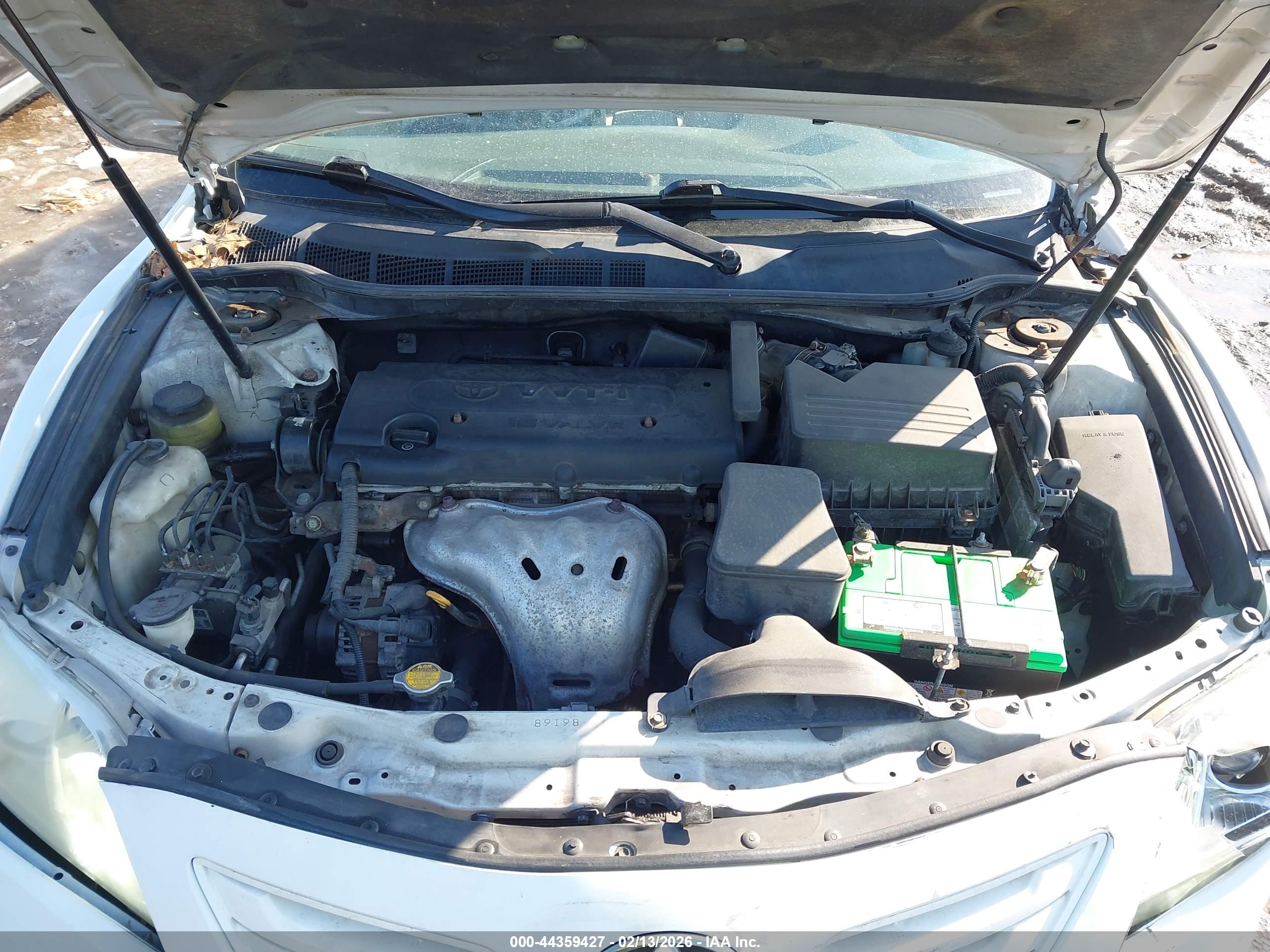 TOYOTA CAMRY image 10