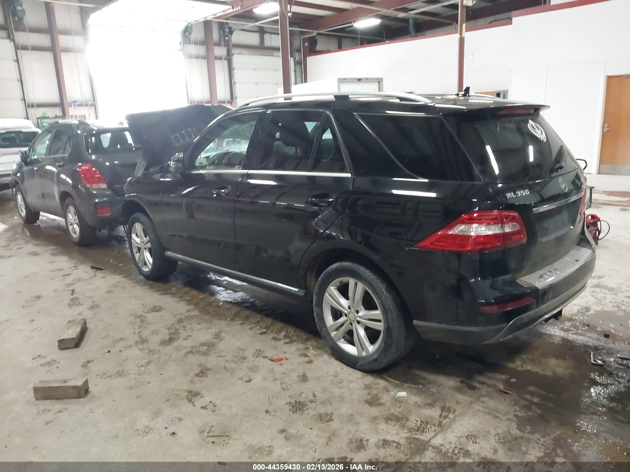 MERCEDES-BENZ ML image 3