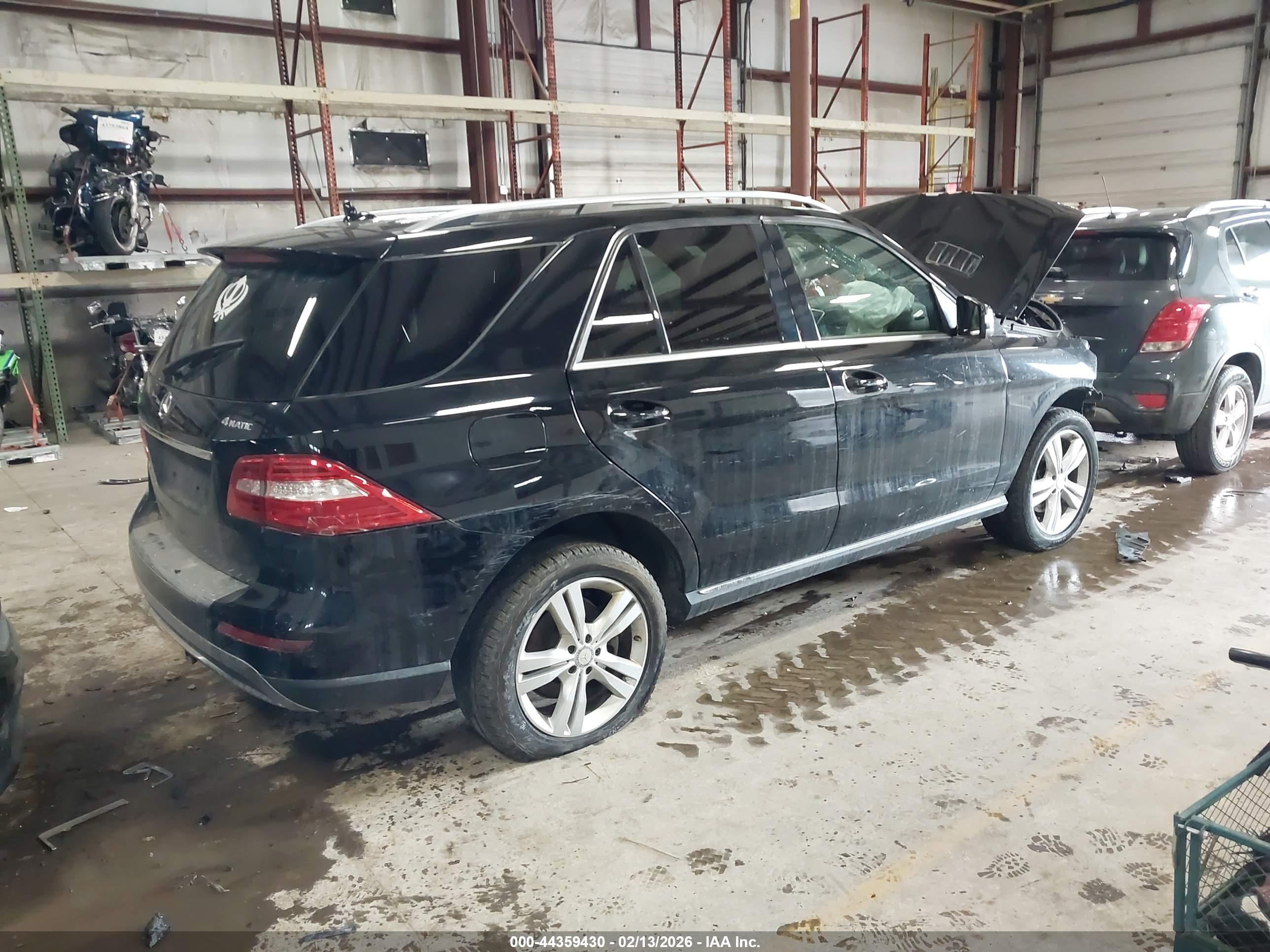 MERCEDES-BENZ ML image 4