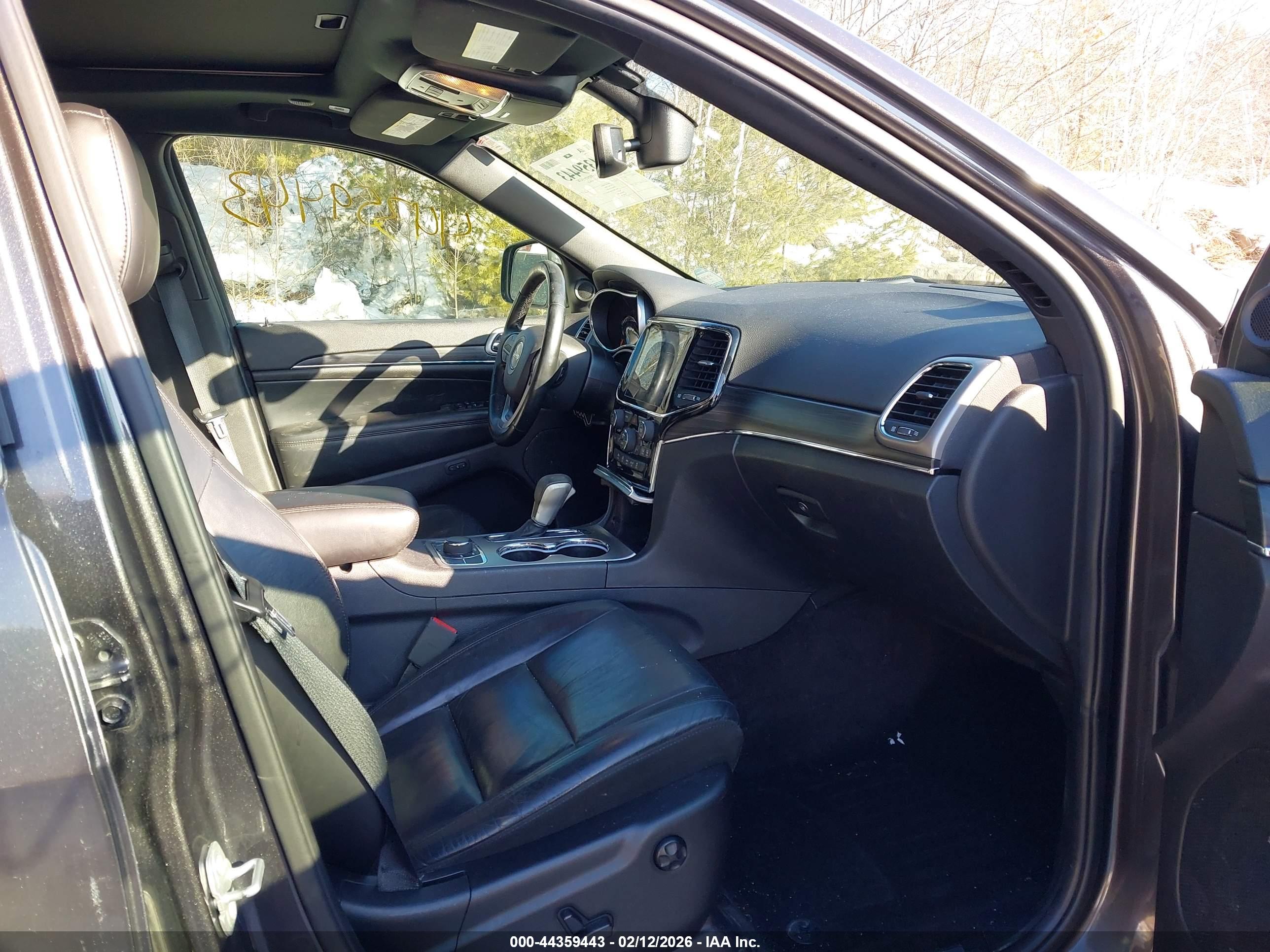 JEEP GRAND image 5