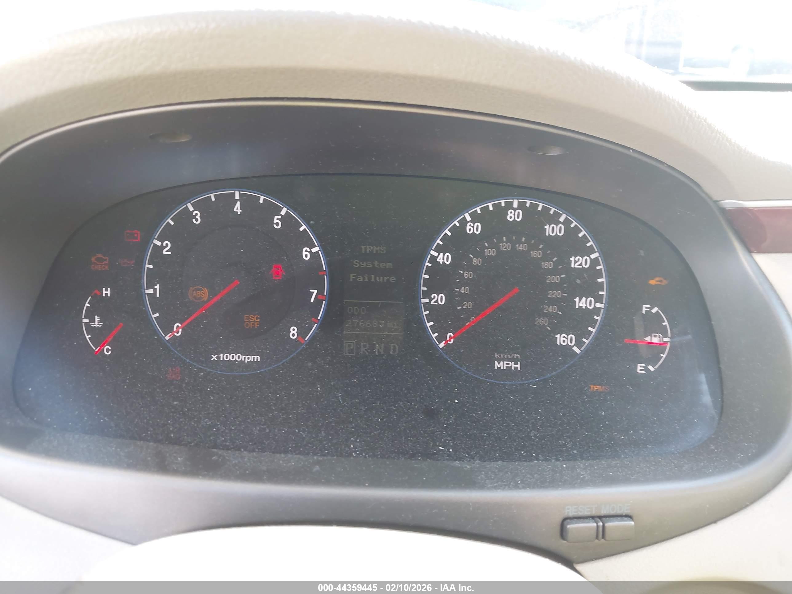 HYUNDAI AZERA image 7