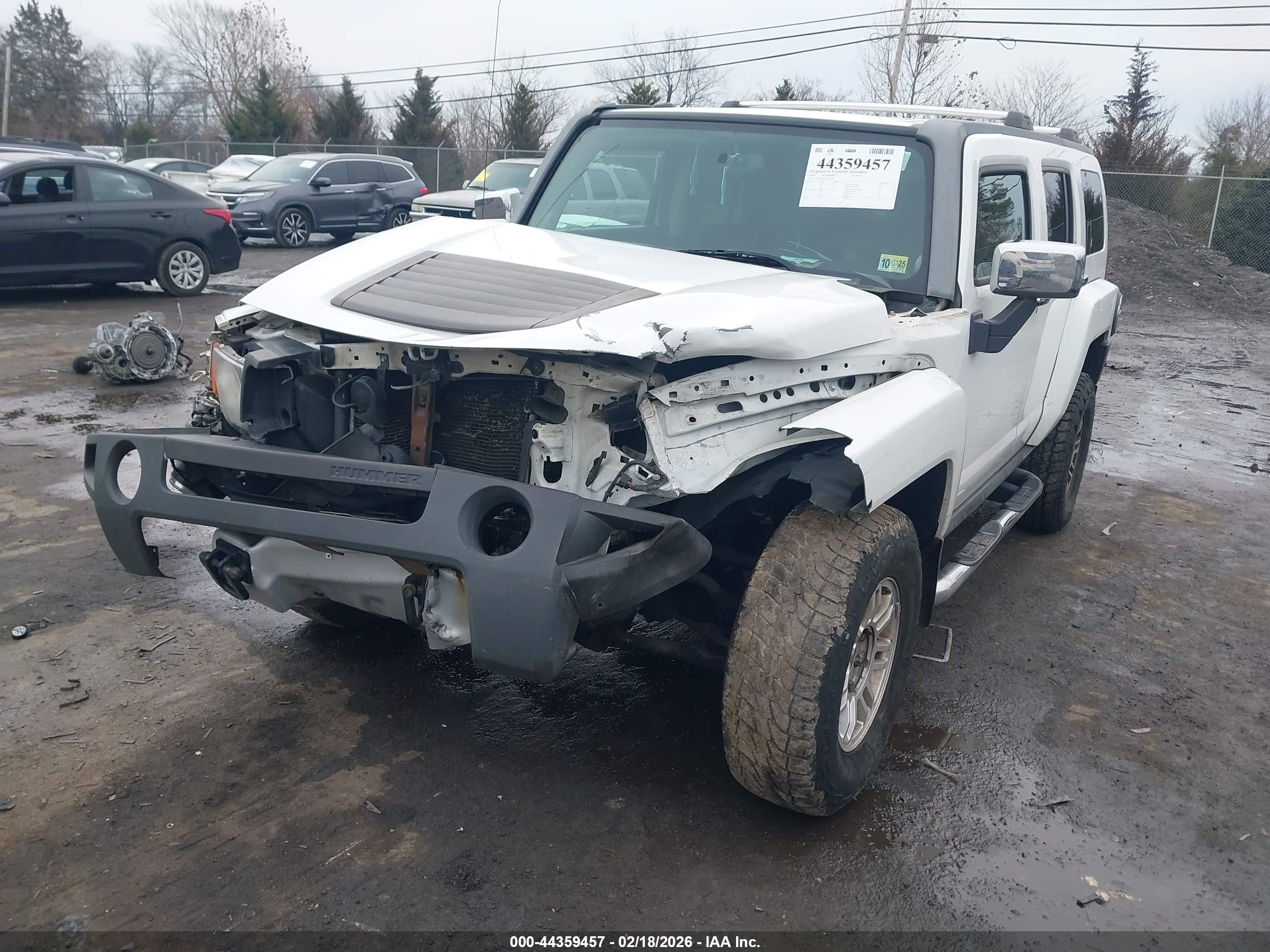 HUMMER H3 image 2