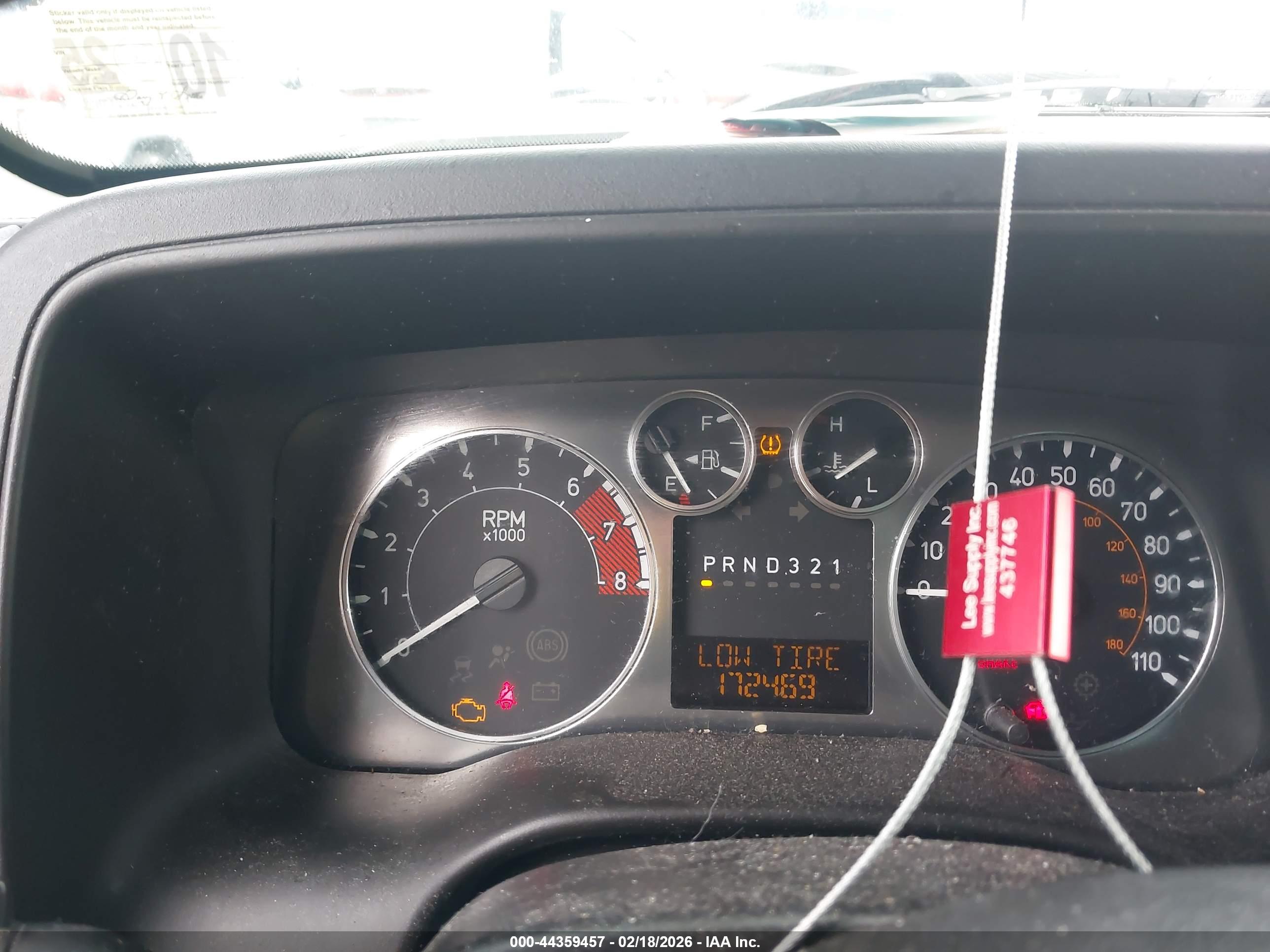 HUMMER H3 image 7