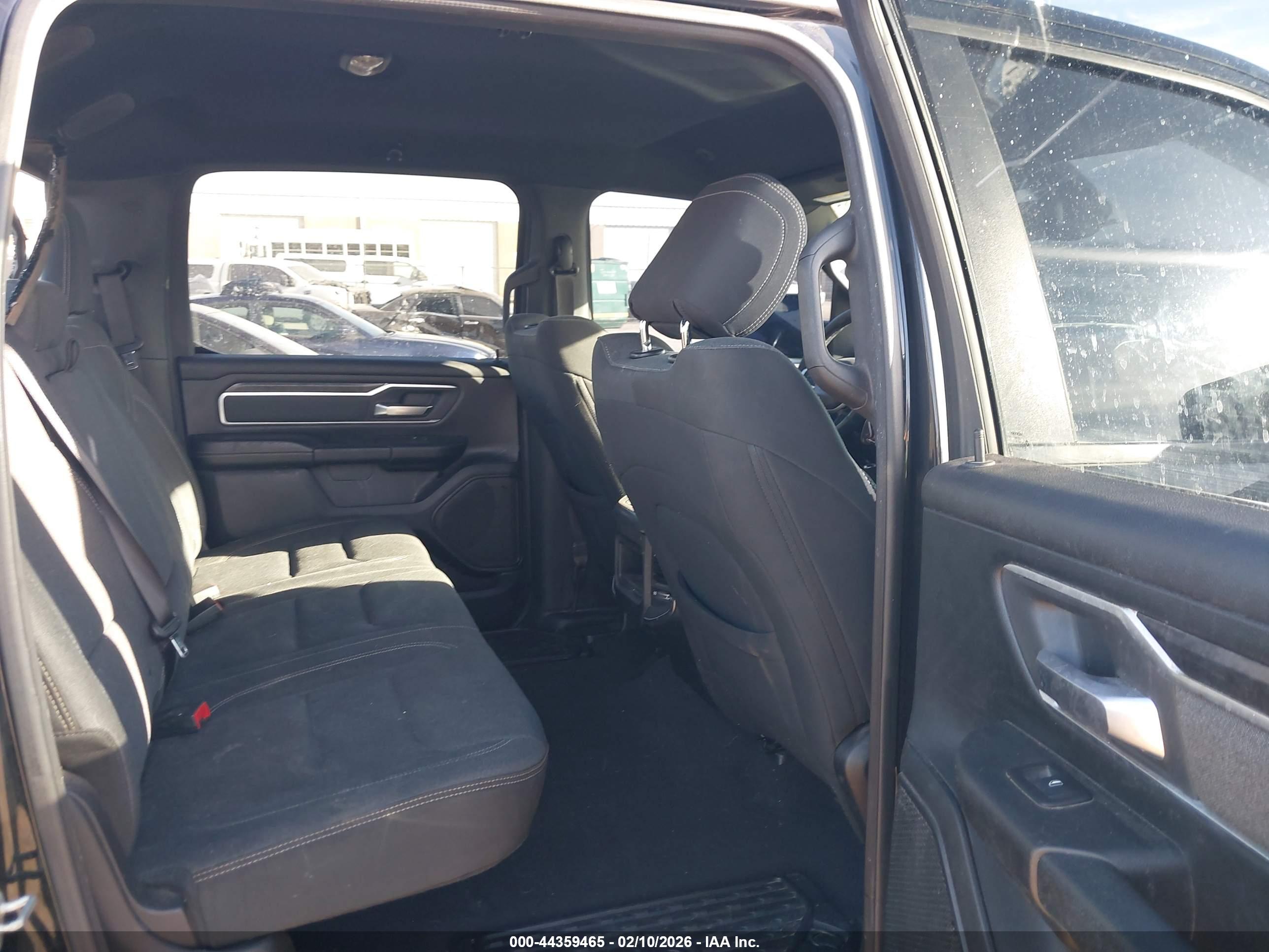 RAM 1500 image 8