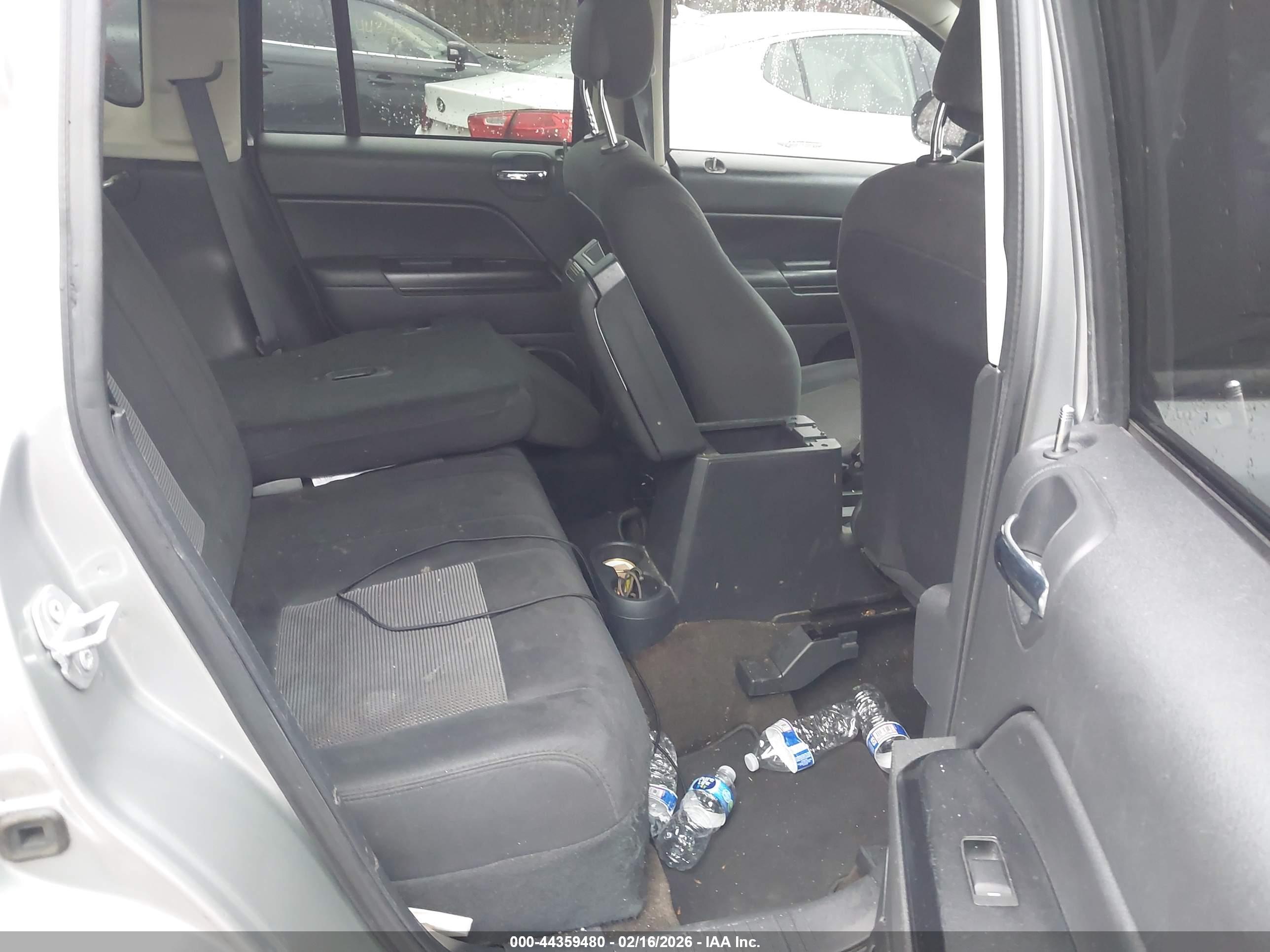 JEEP COMPASS image 8