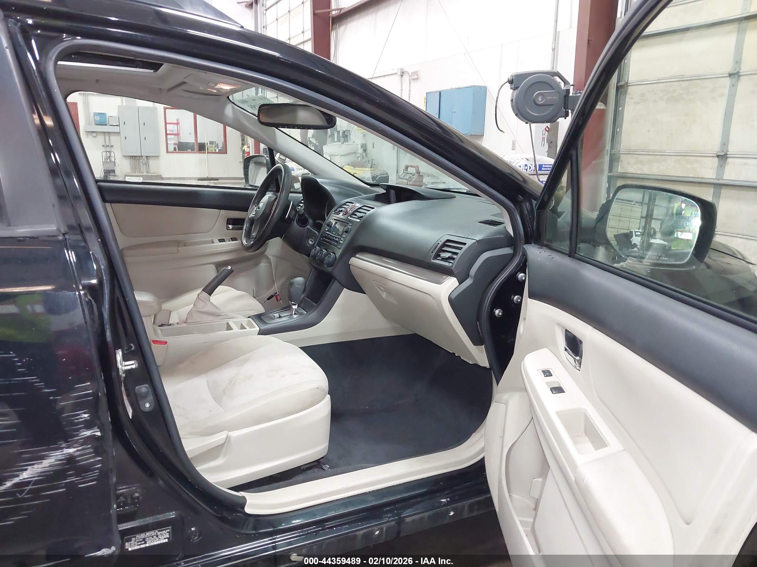 SUBARU XV image 5