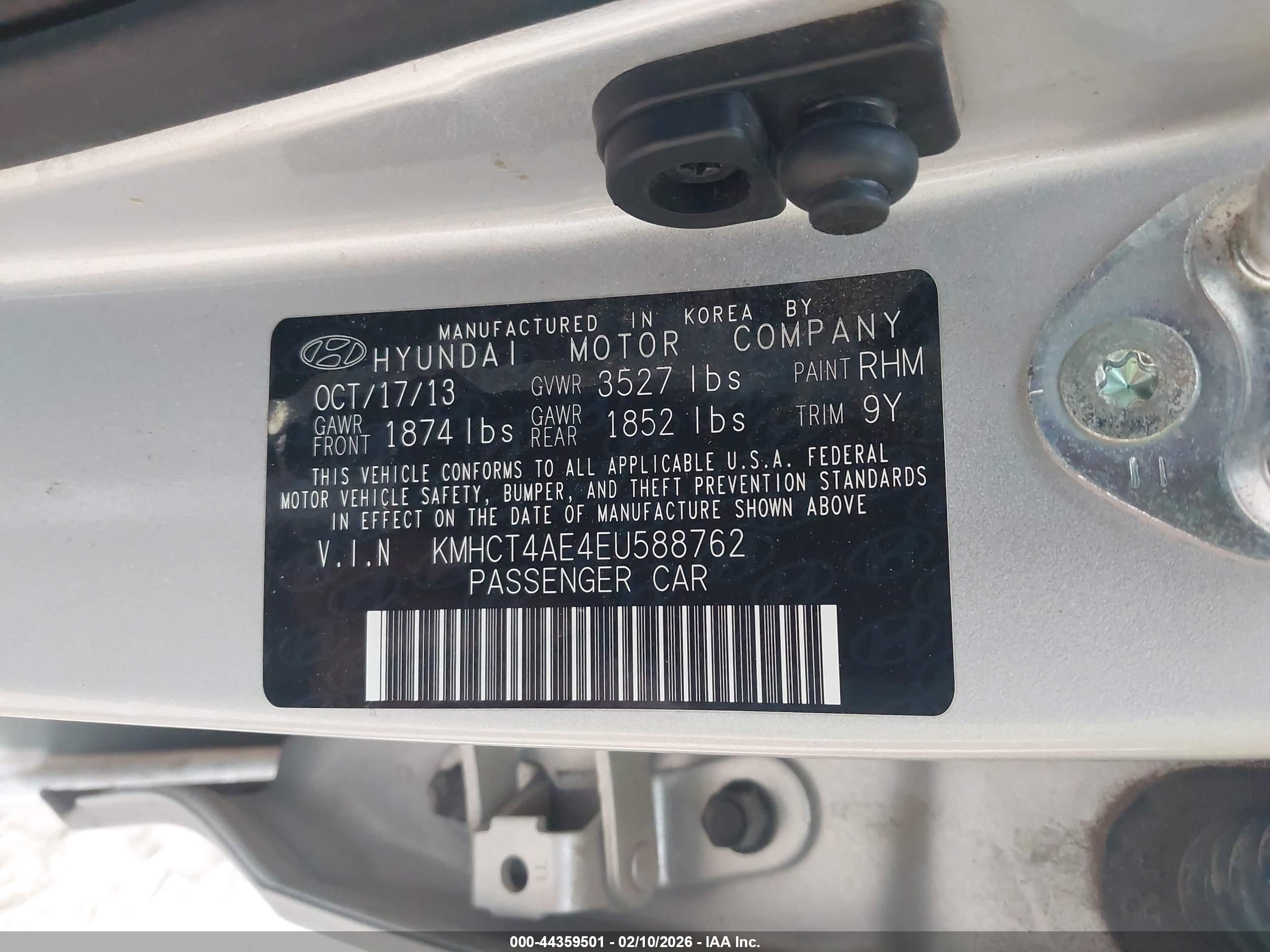 HYUNDAI ACCENT image 9
