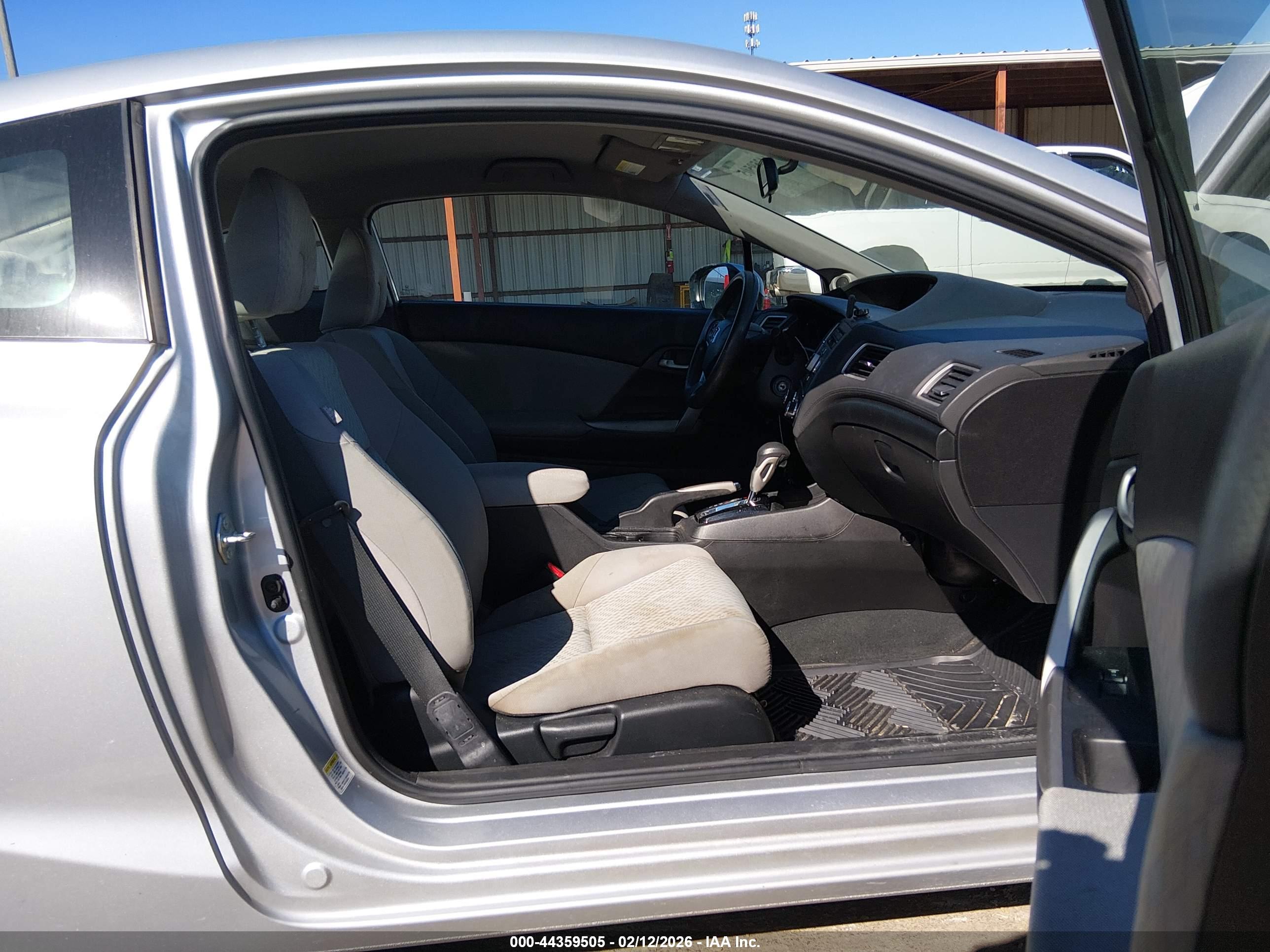 HONDA CIVIC image 5