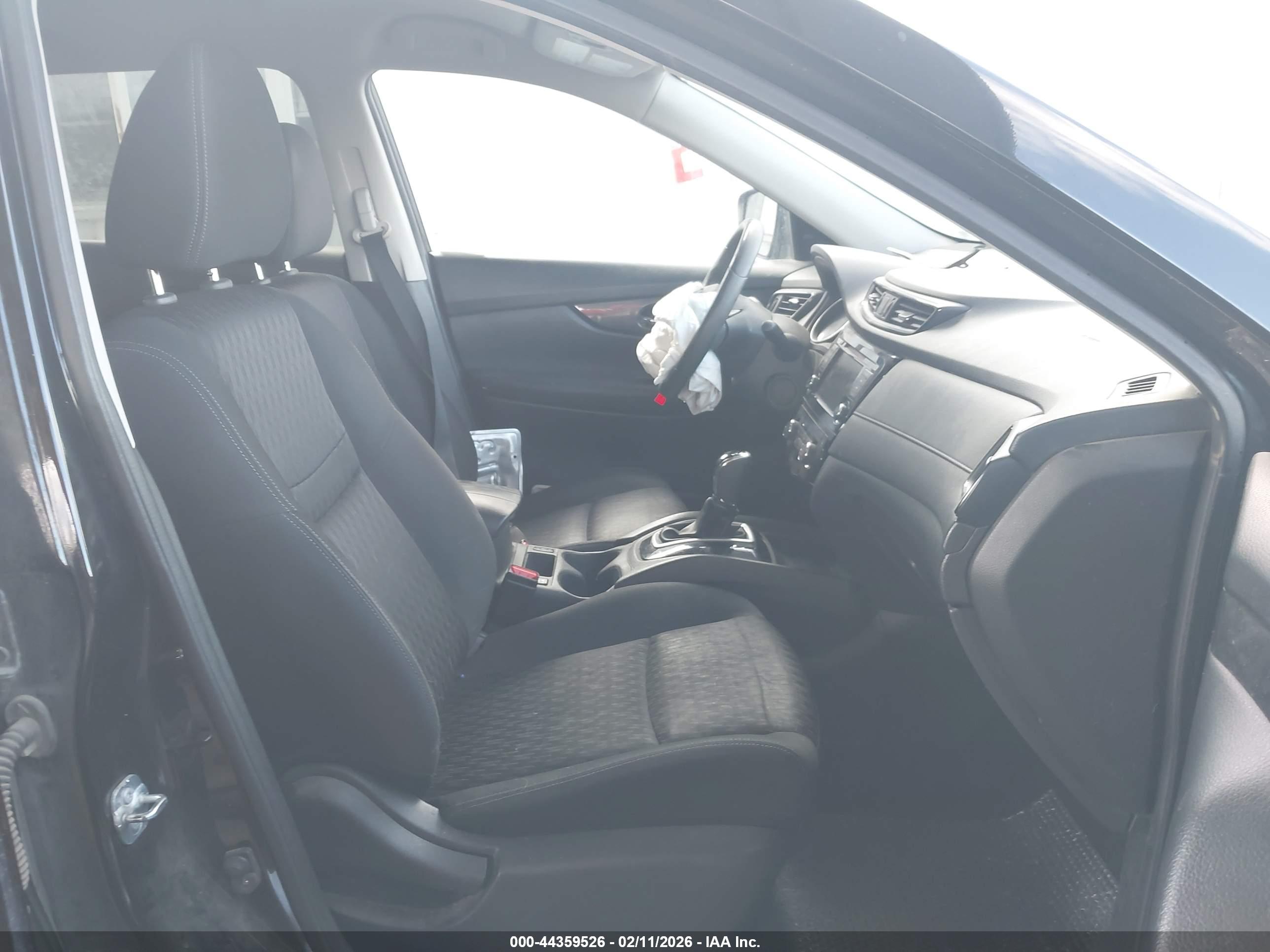 NISSAN ROGUE image 5