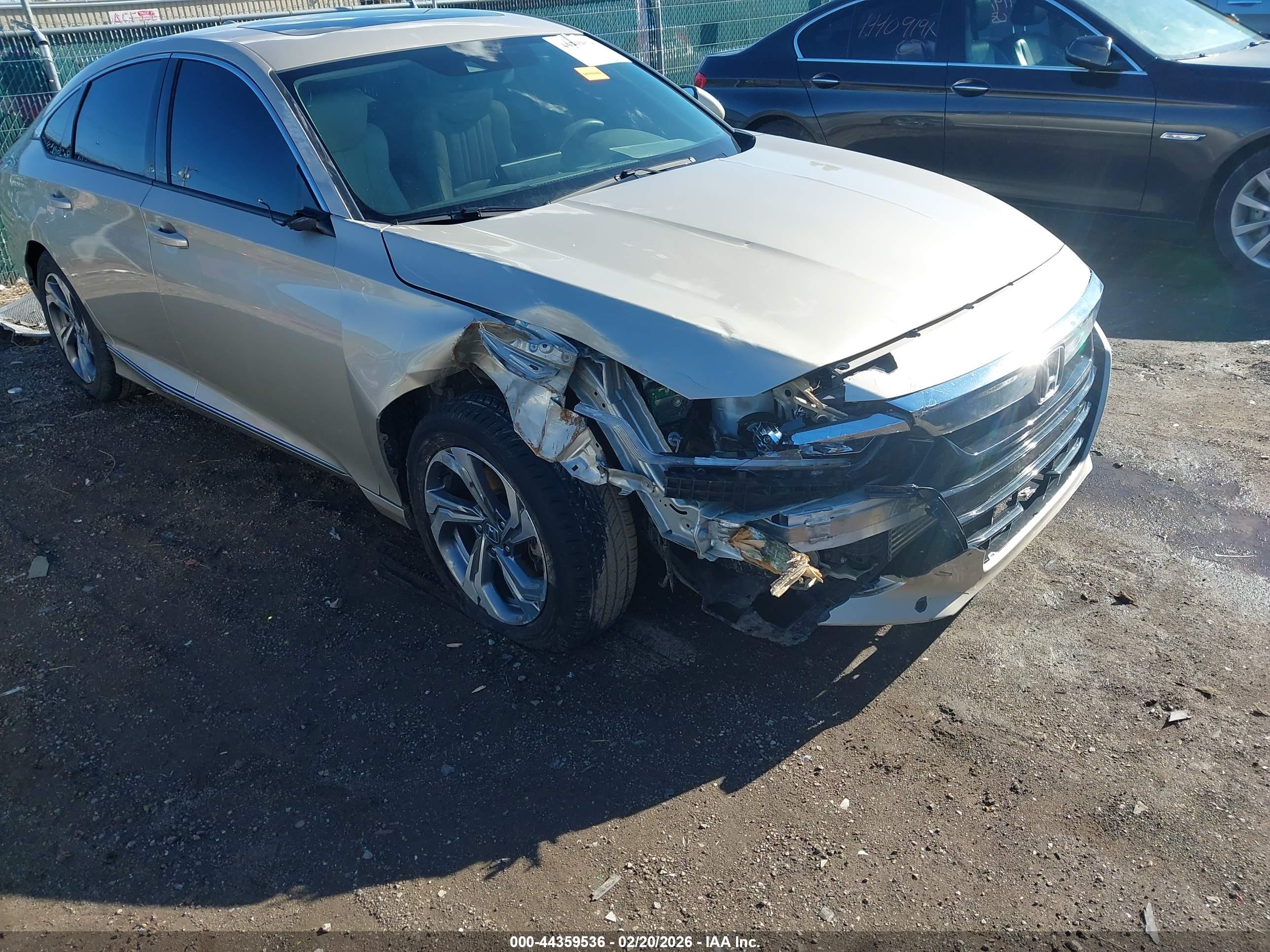 HONDA ACCORD image 6