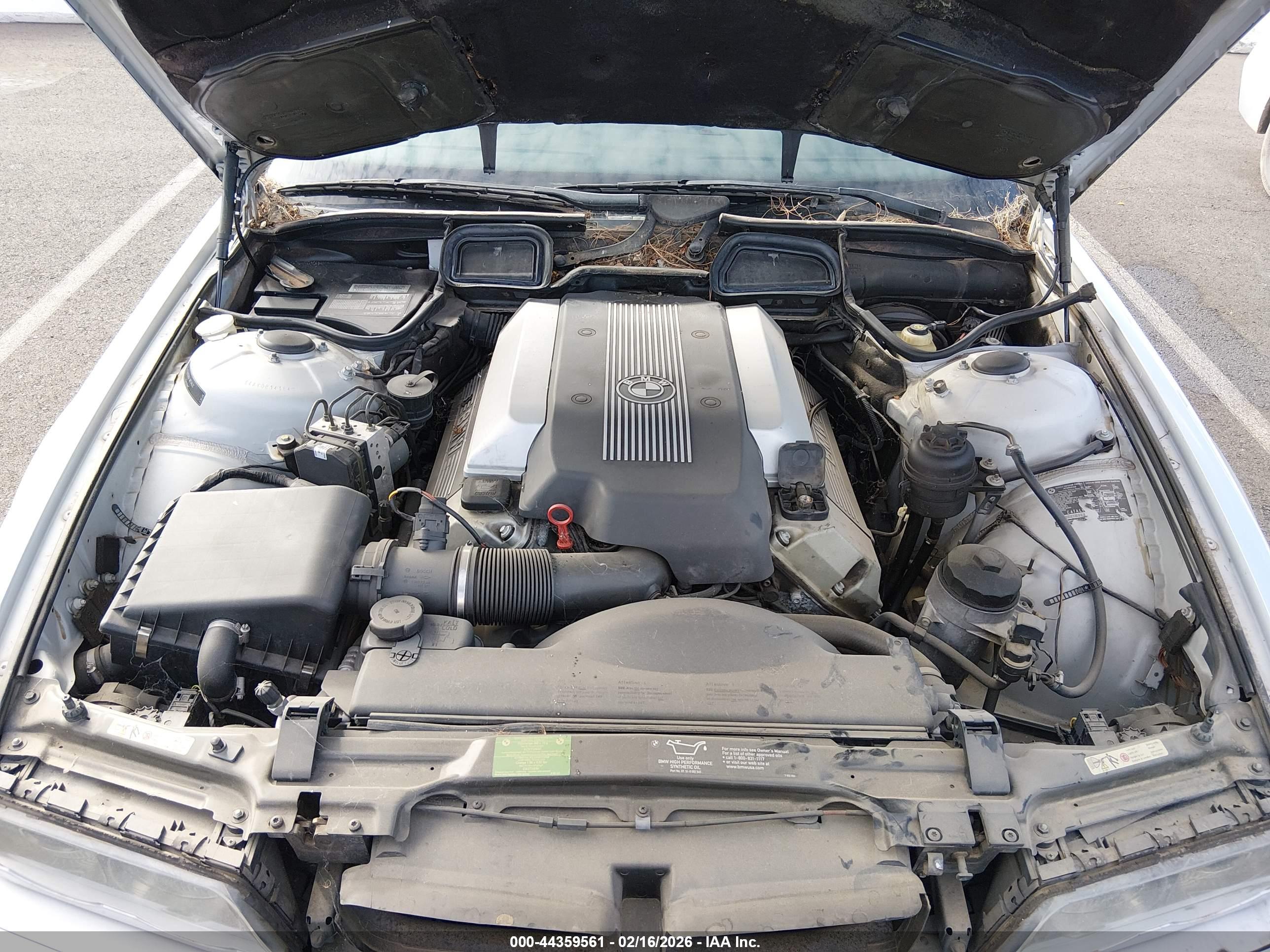 BMW 740IL image 10