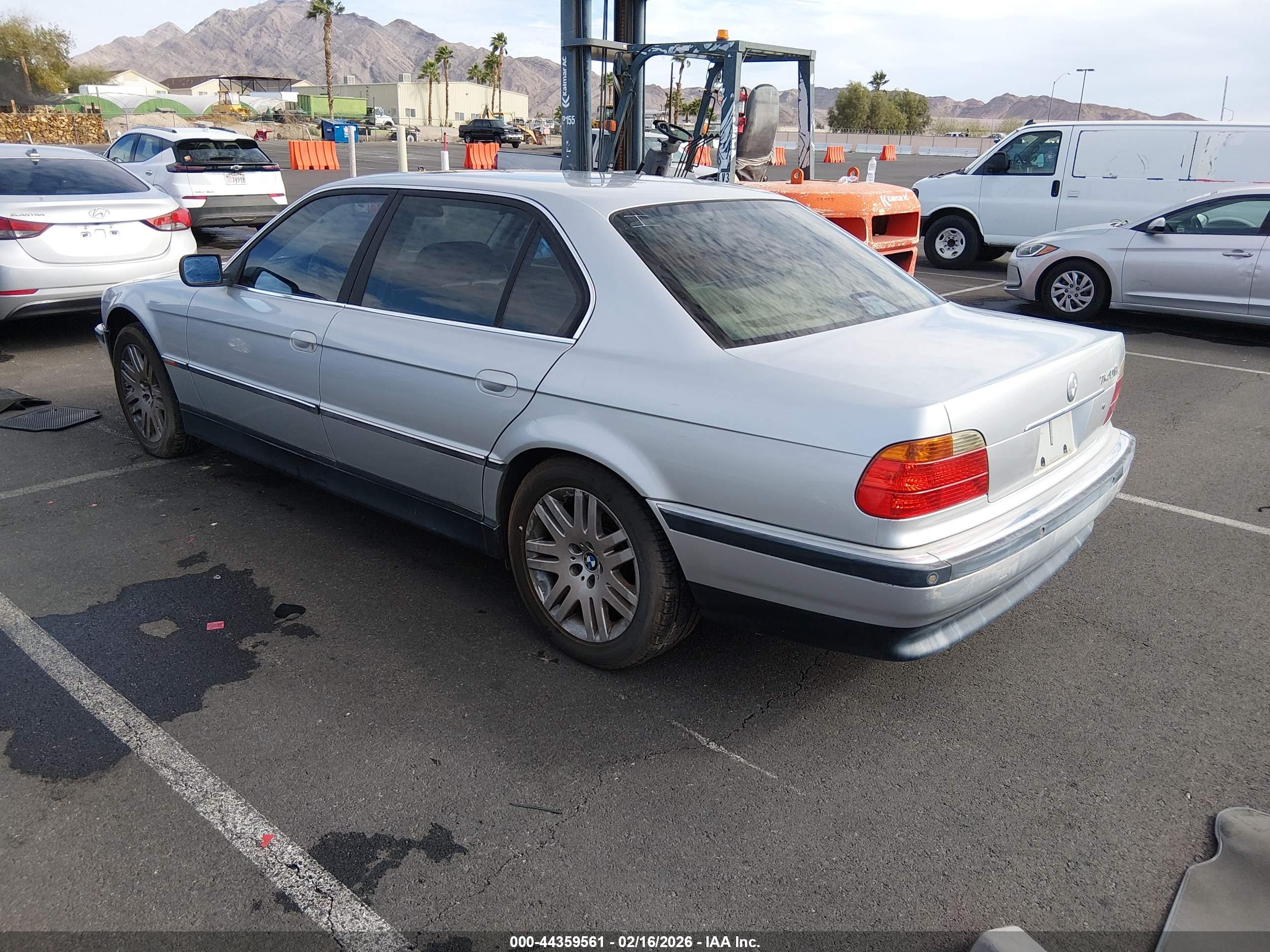 BMW 740IL image 3