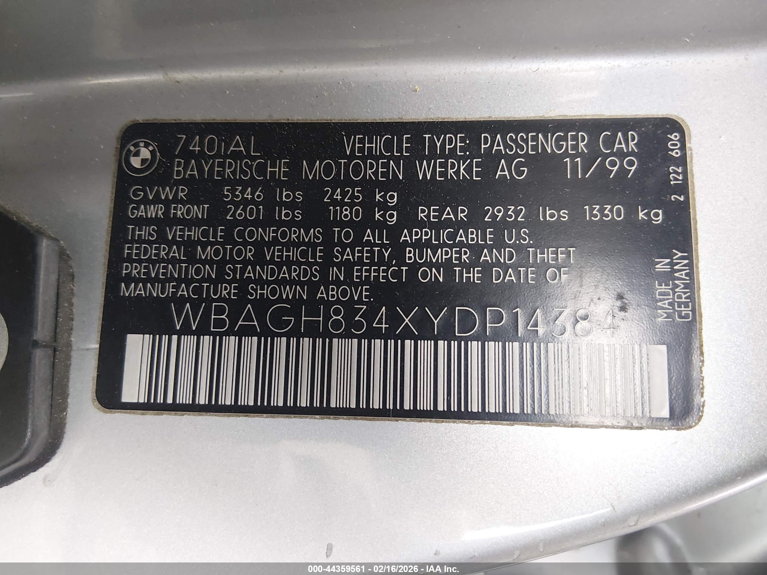 BMW 740IL image 9