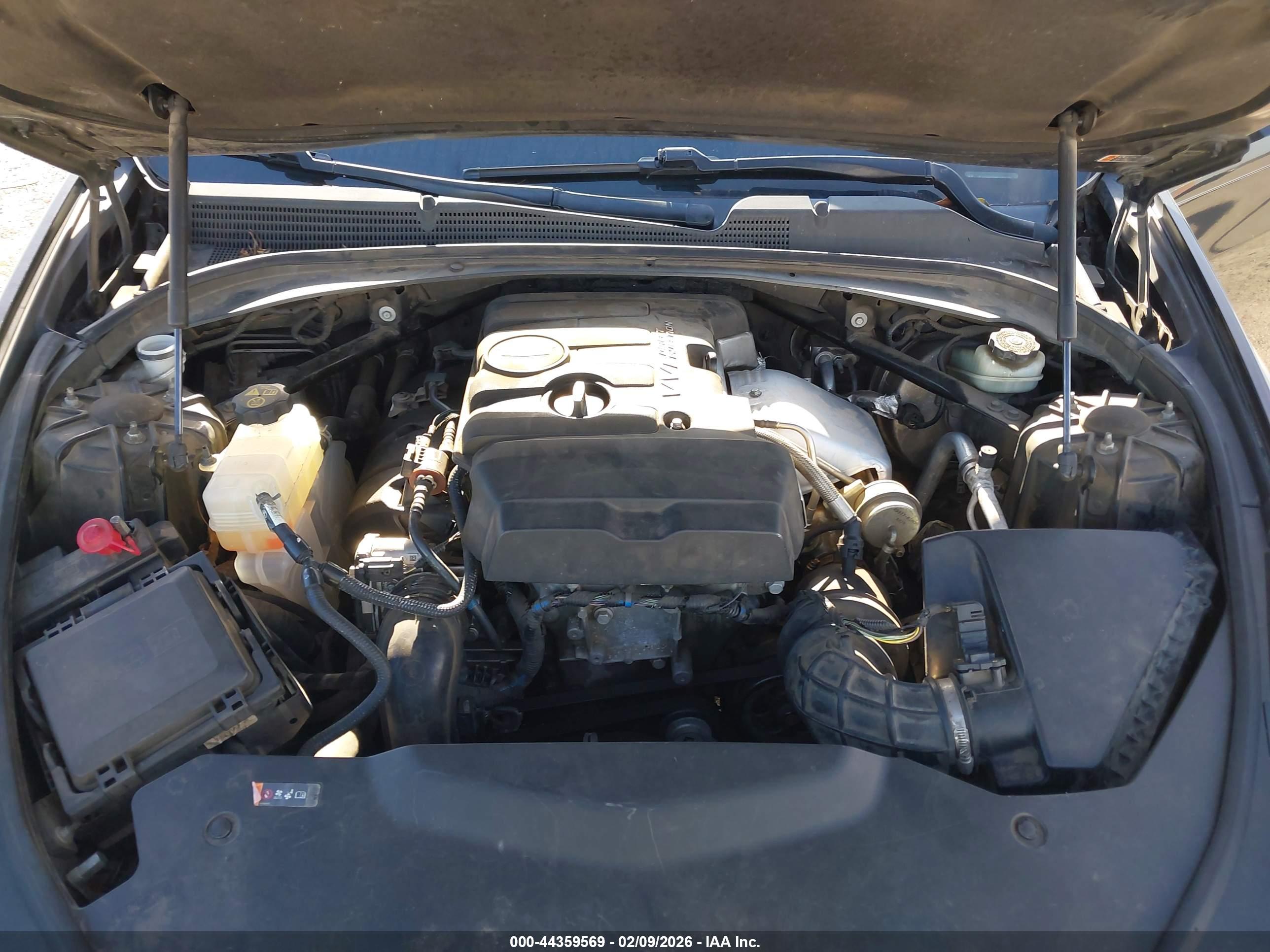 CADILLAC CTS image 10