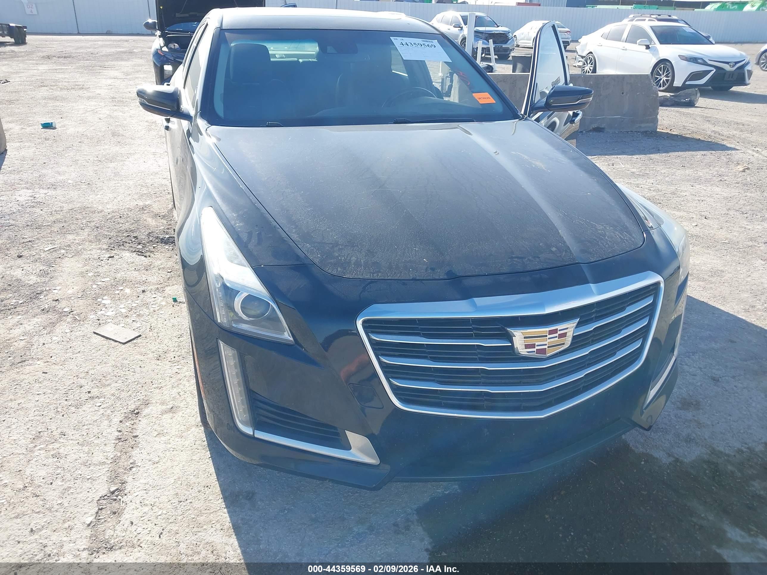 CADILLAC CTS image 6