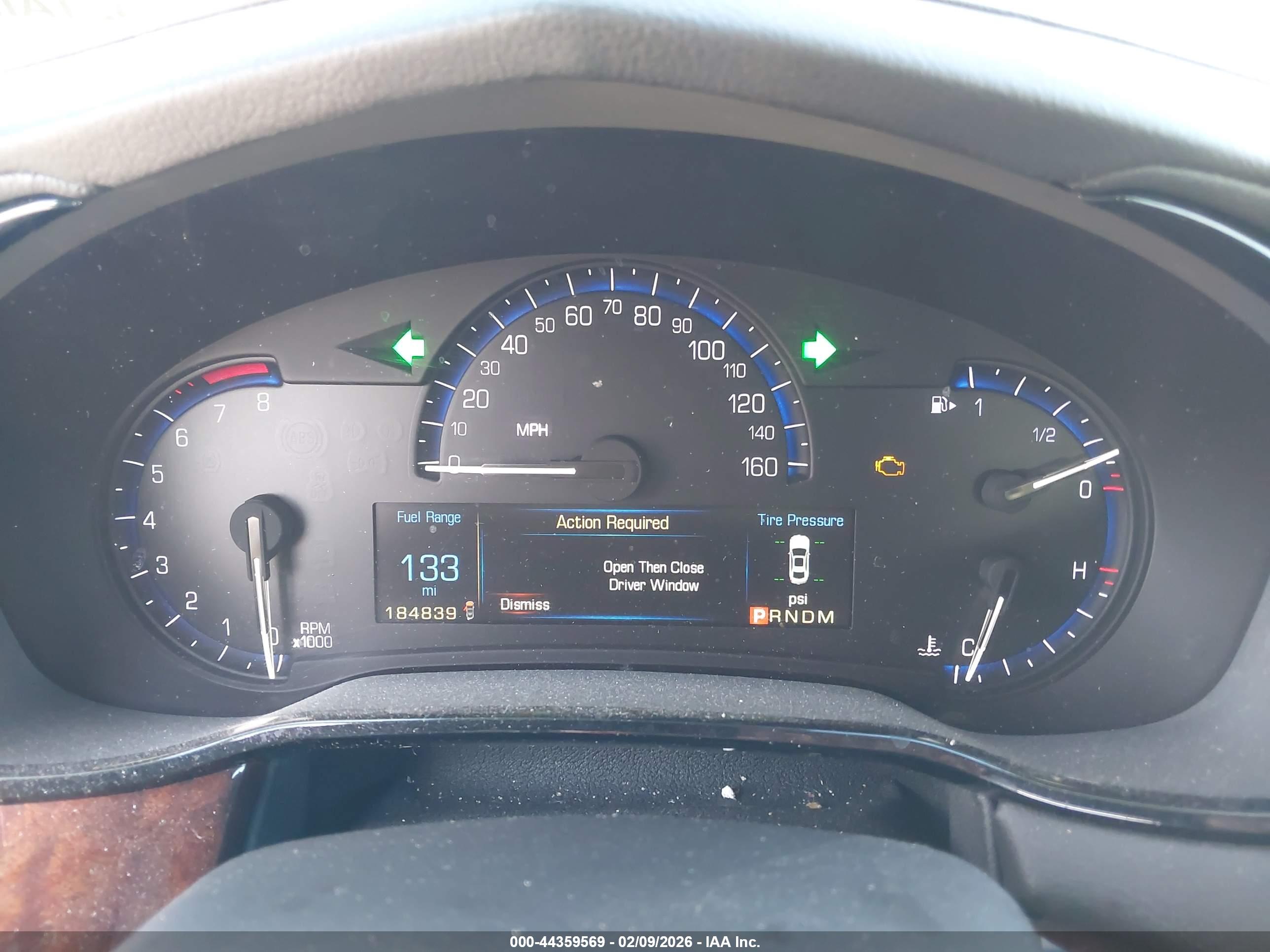 CADILLAC CTS image 7