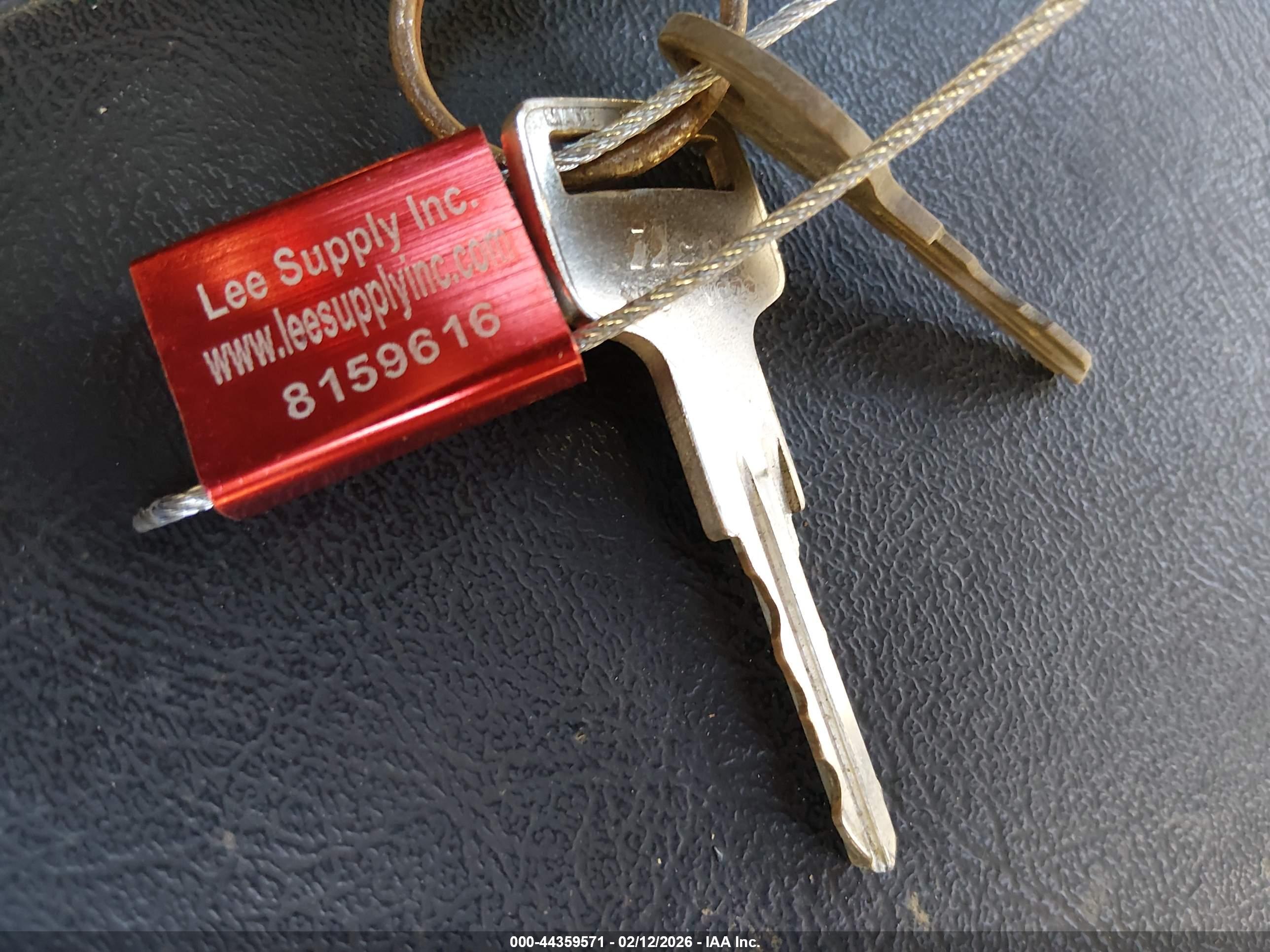 MG MGB image 11