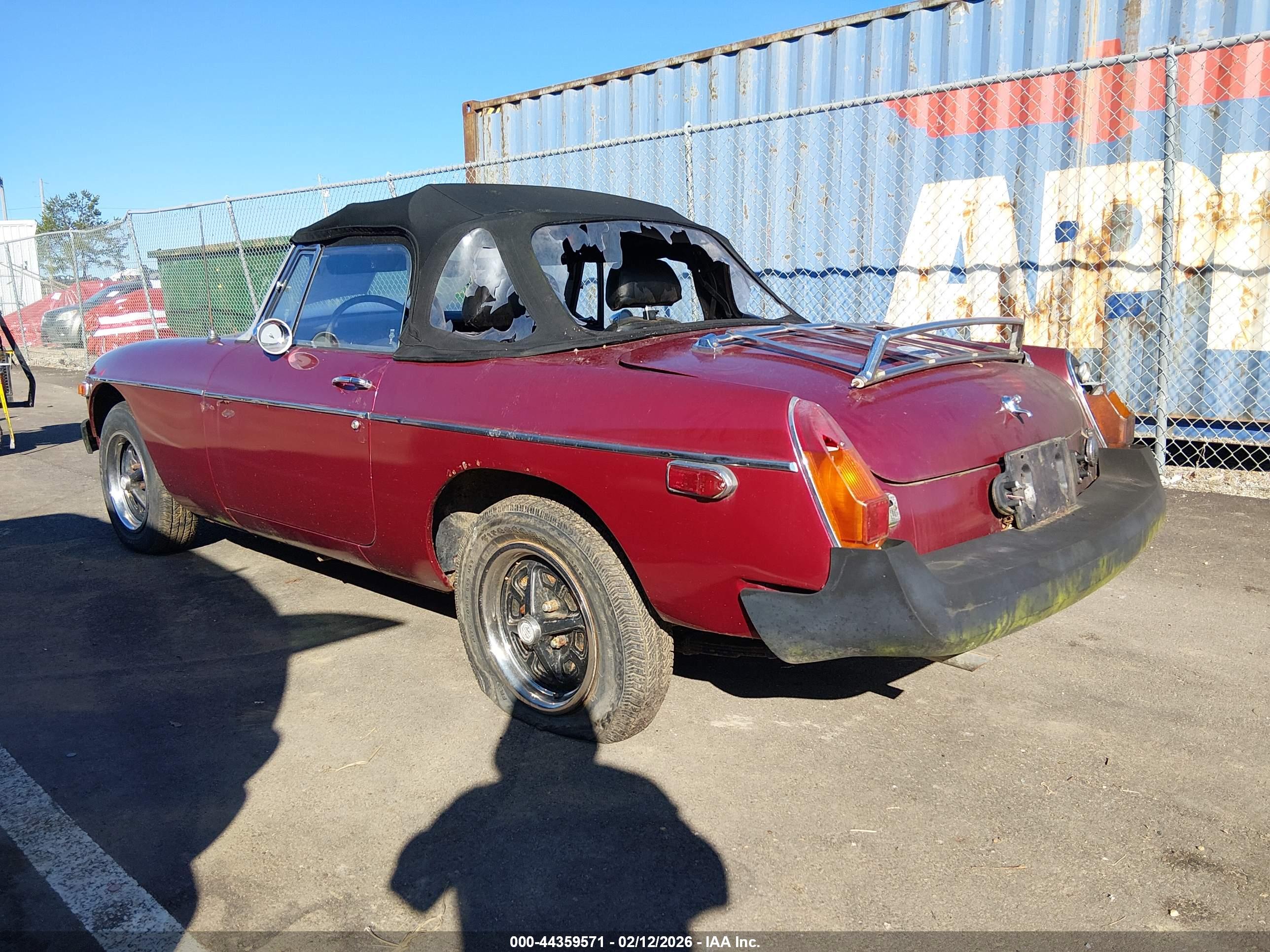 MG MGB image 3