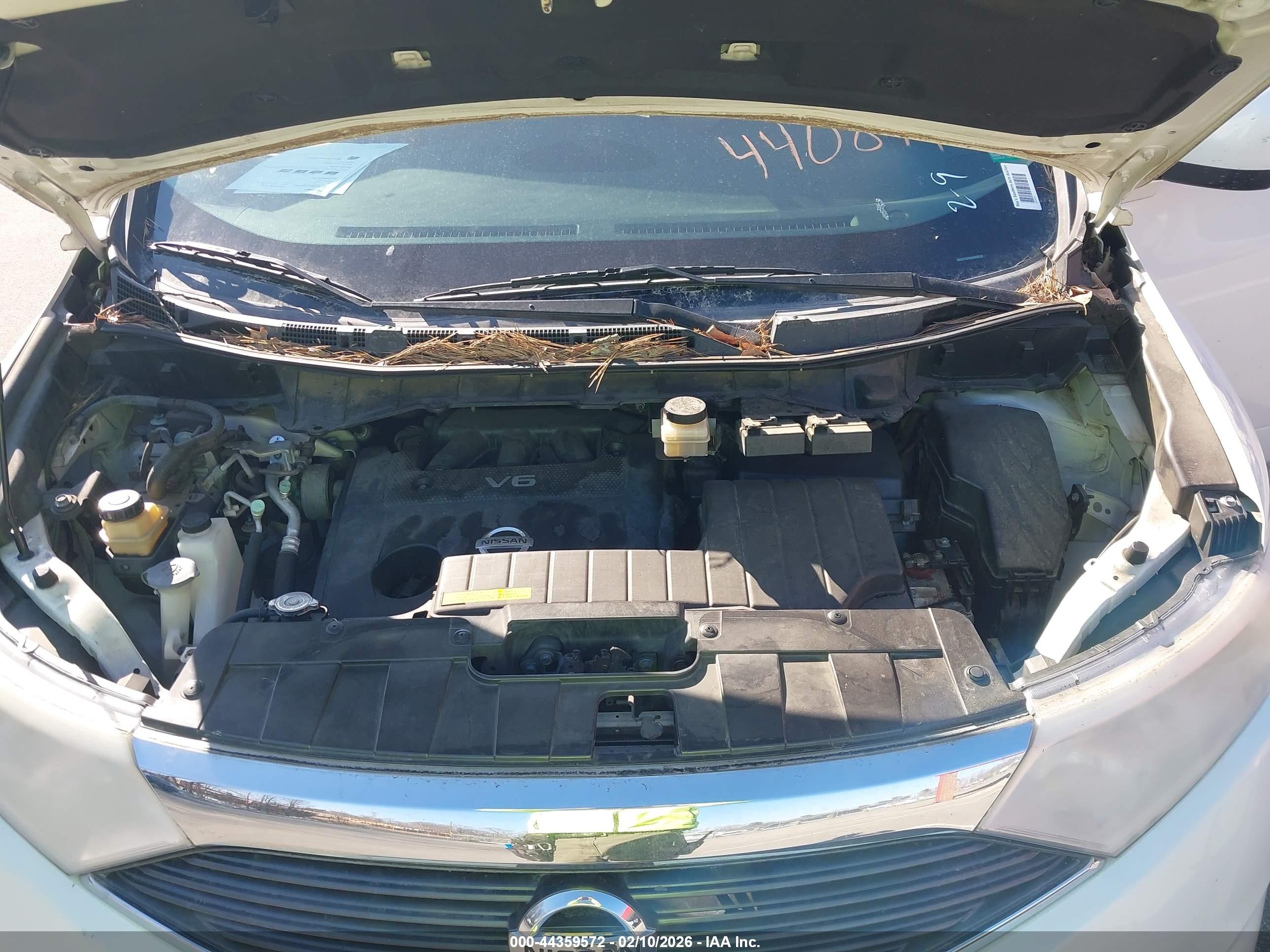 NISSAN QUEST image 10