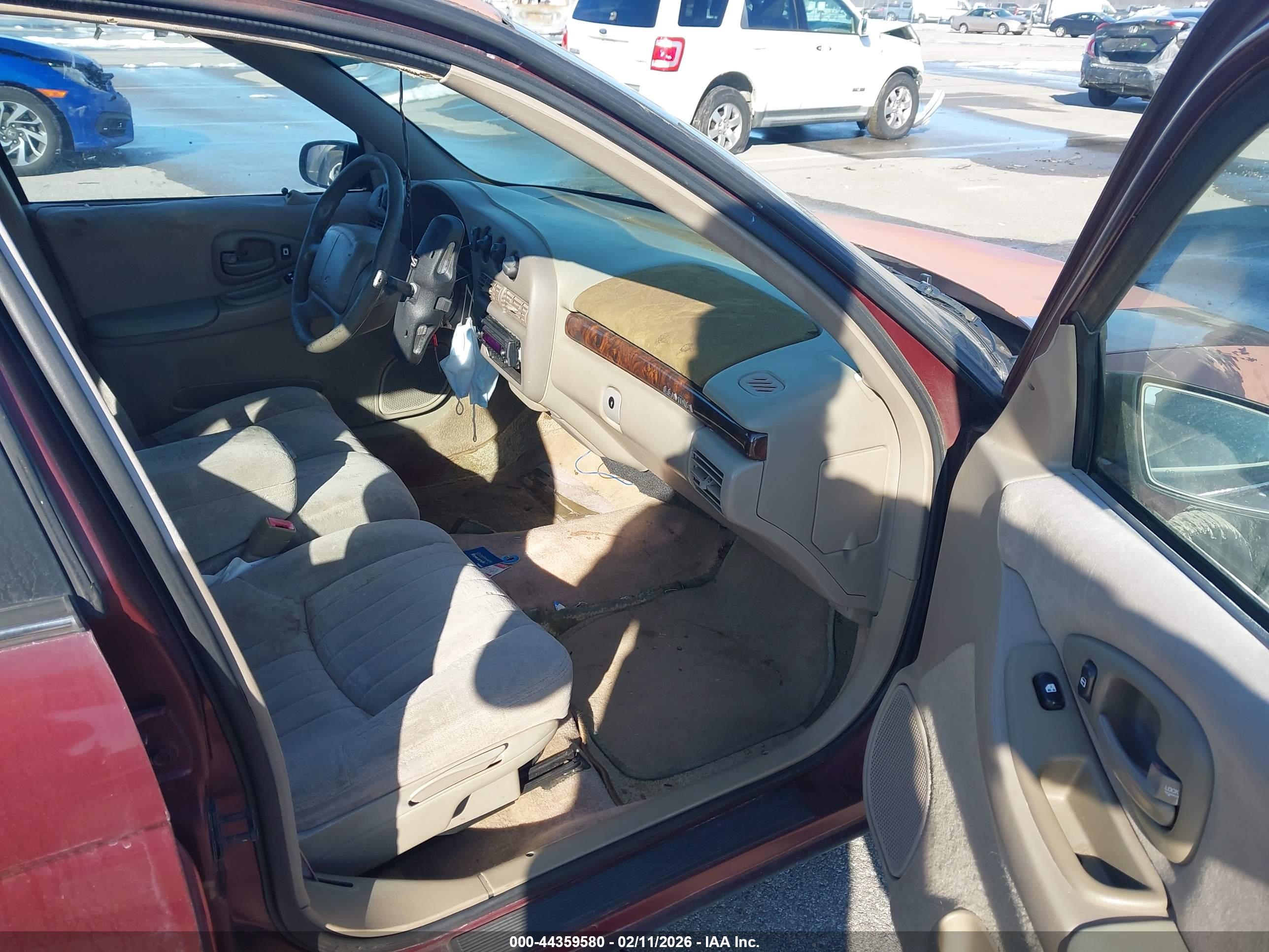 CHEVROLET LUMINA image 5