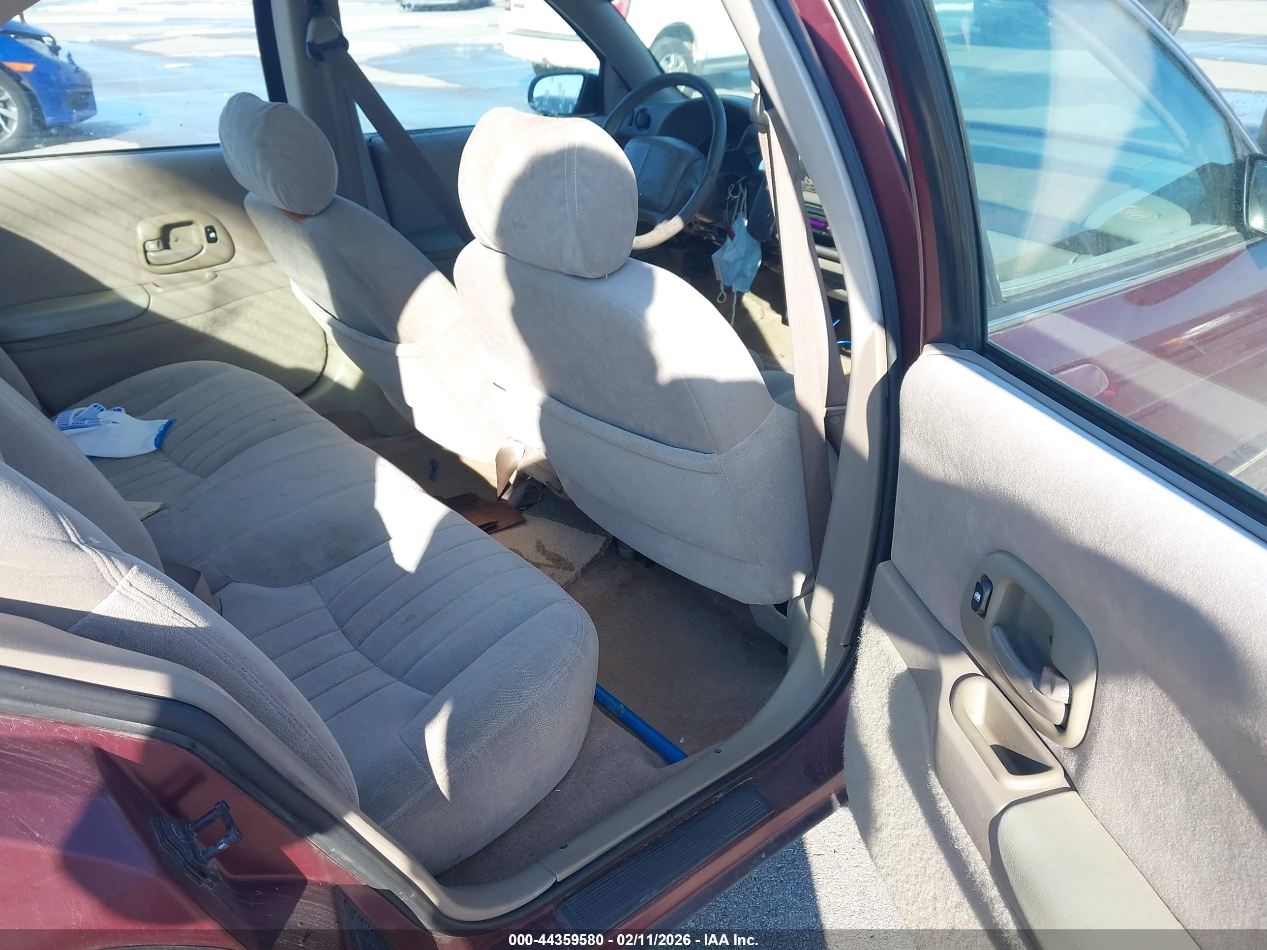 CHEVROLET LUMINA image 8
