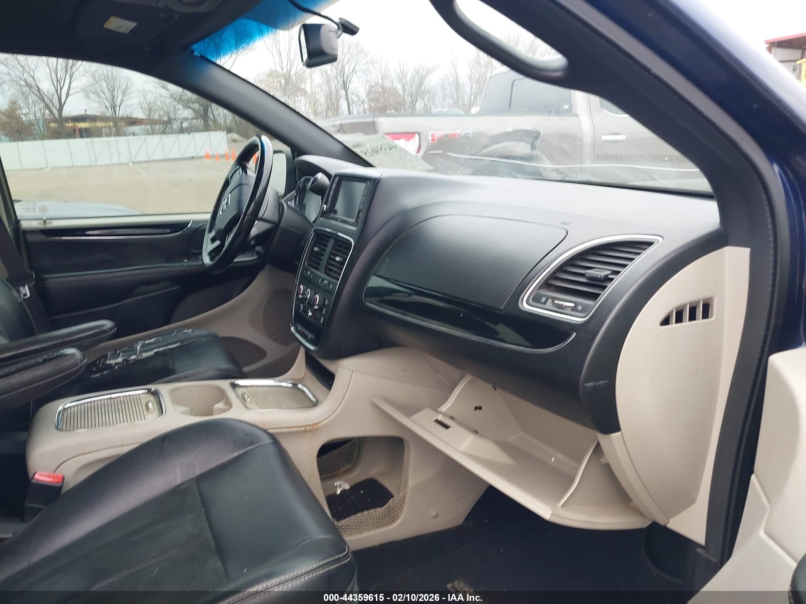 DODGE GRAND image 5