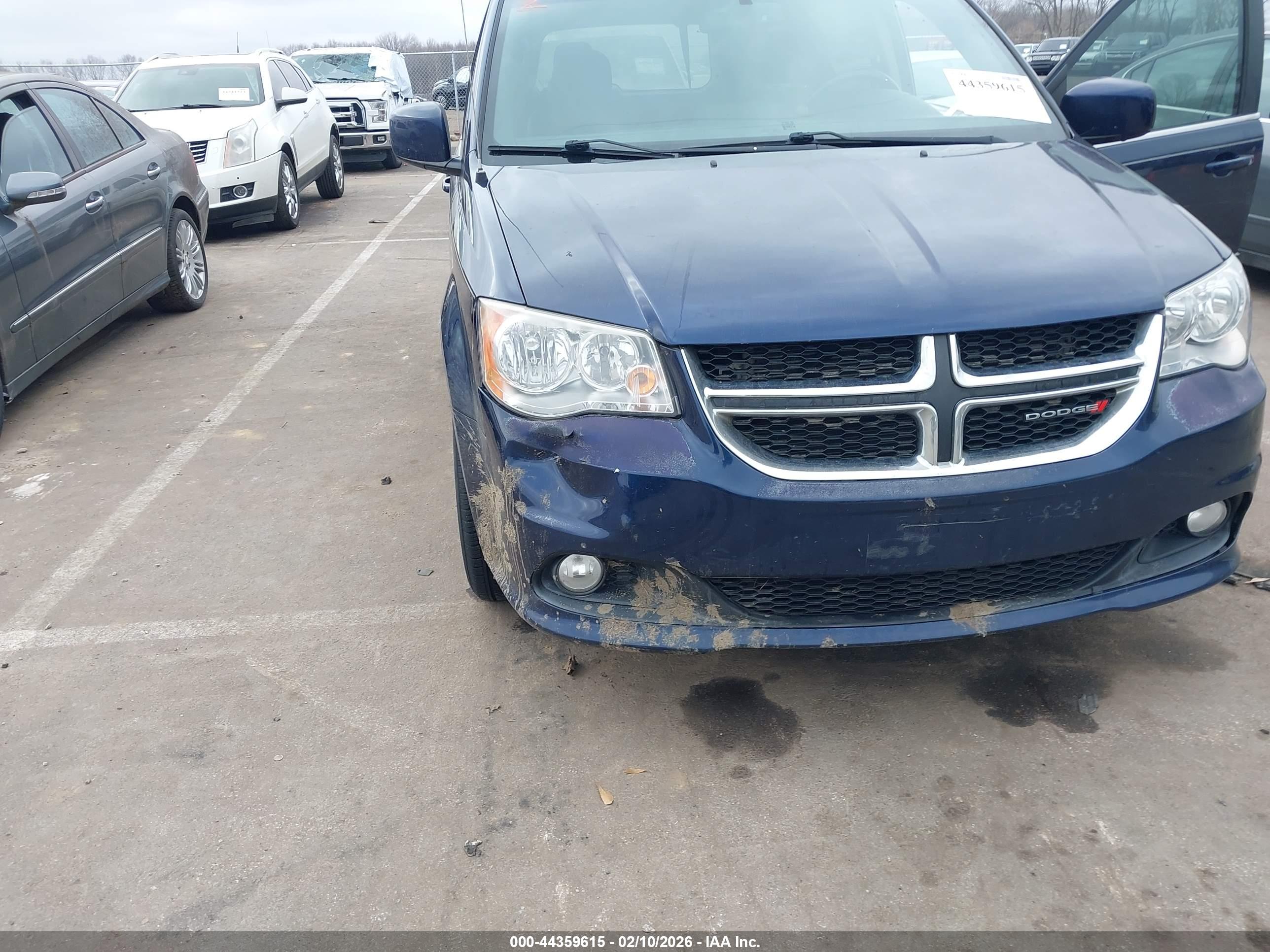 DODGE GRAND image 6