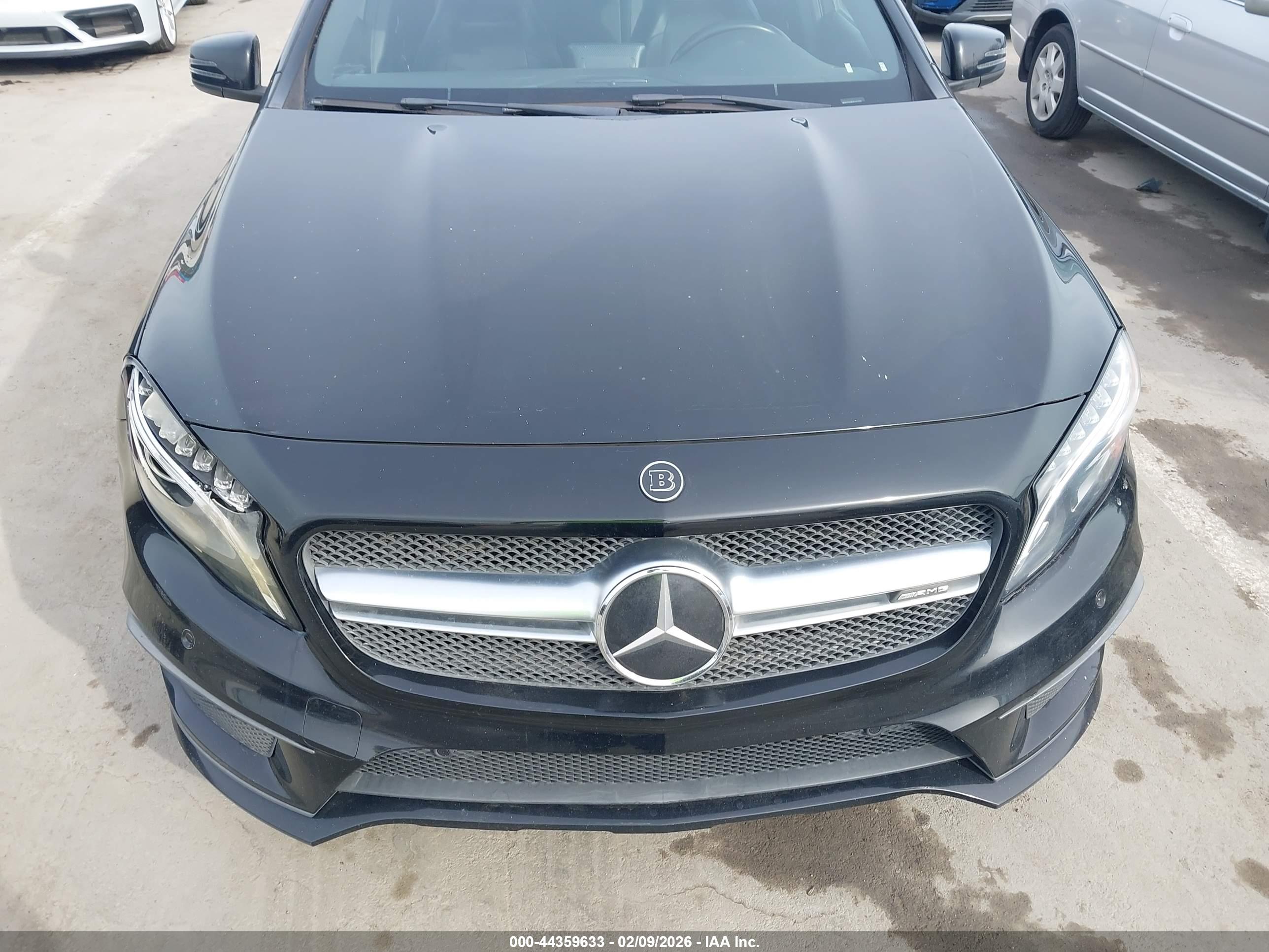 MERCEDES-BENZ GLA image 6