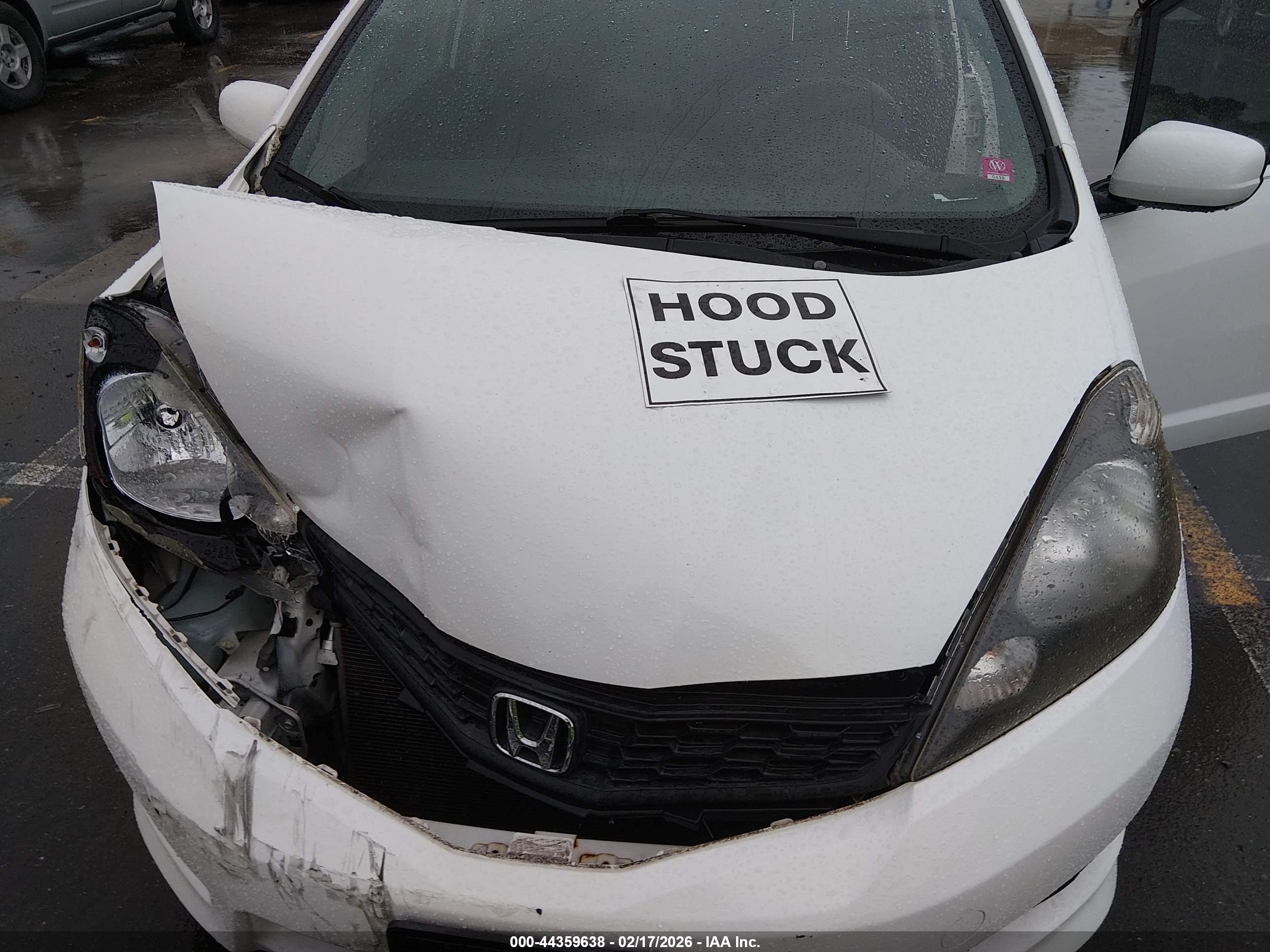 HONDA FIT image 10