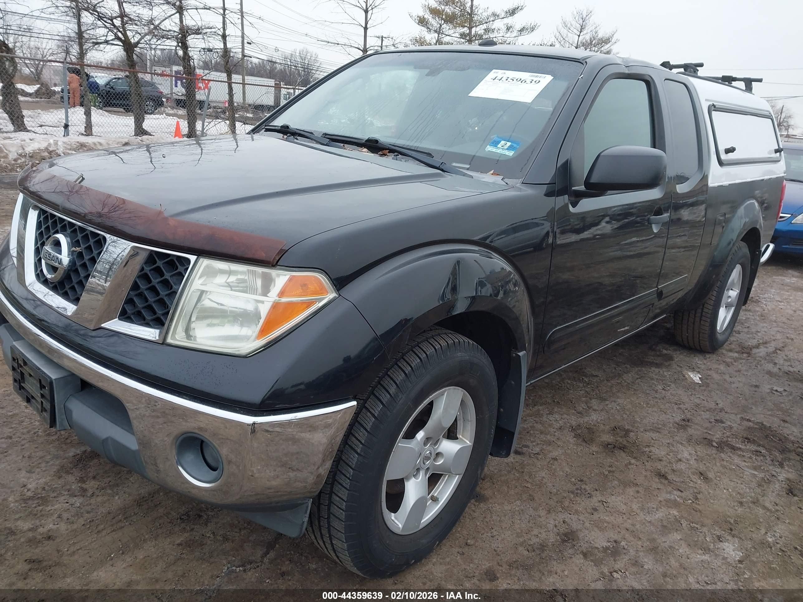 NISSAN FRONTIER image 2