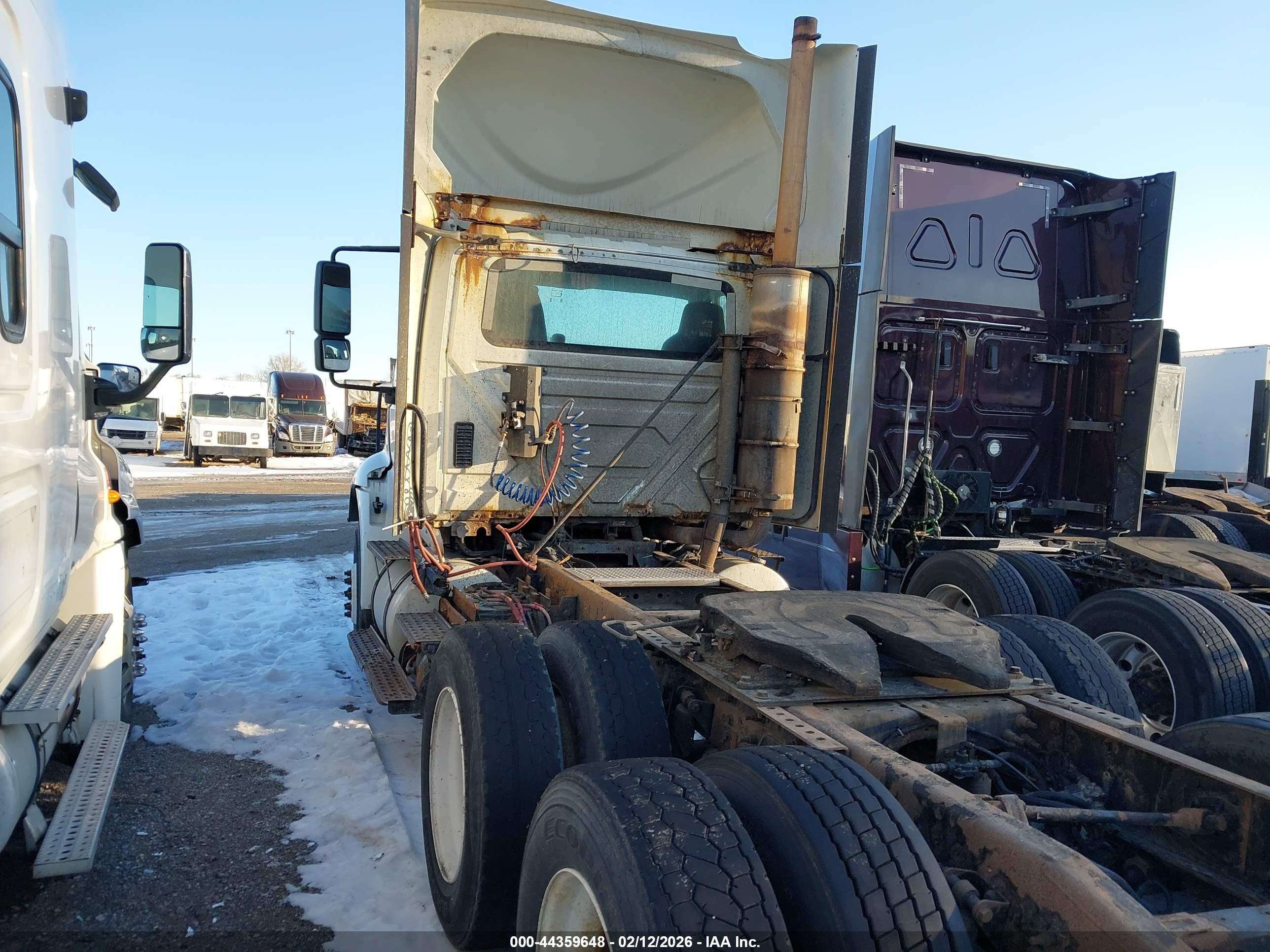 INTERNATIONAL 8000 image 3