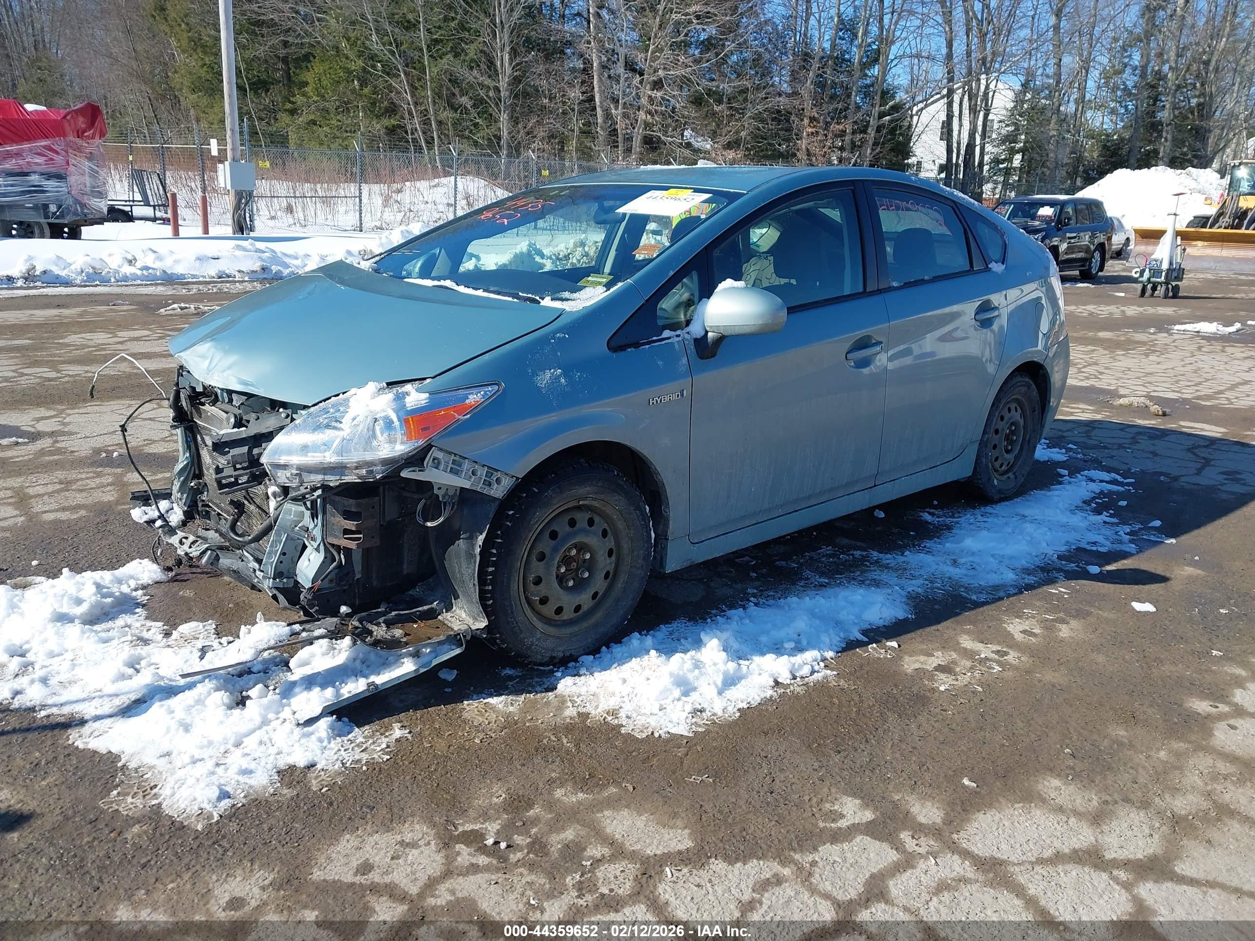 TOYOTA PRIUS image 2