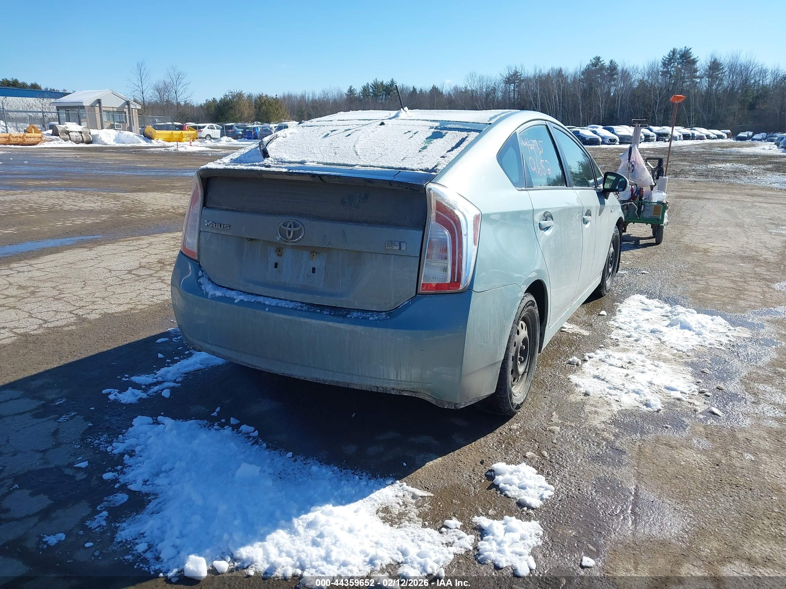 TOYOTA PRIUS image 4