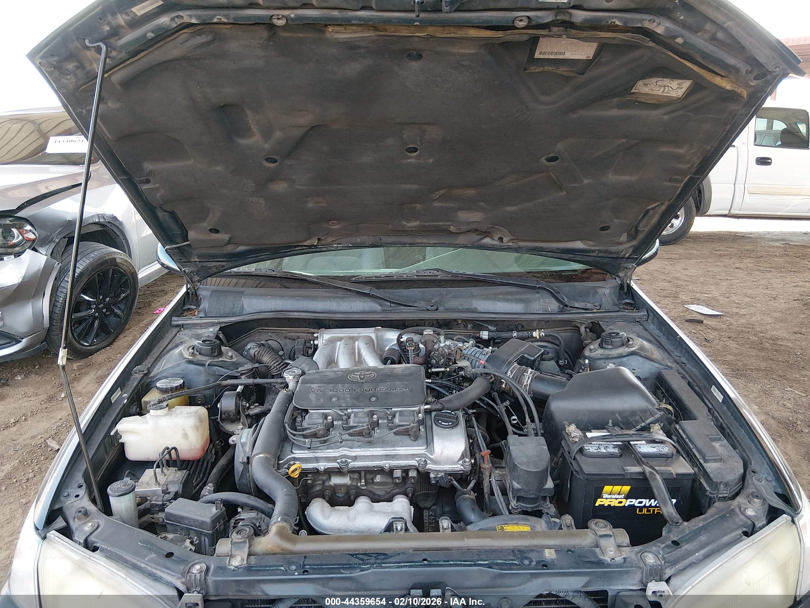 TOYOTA CAMRY image 10