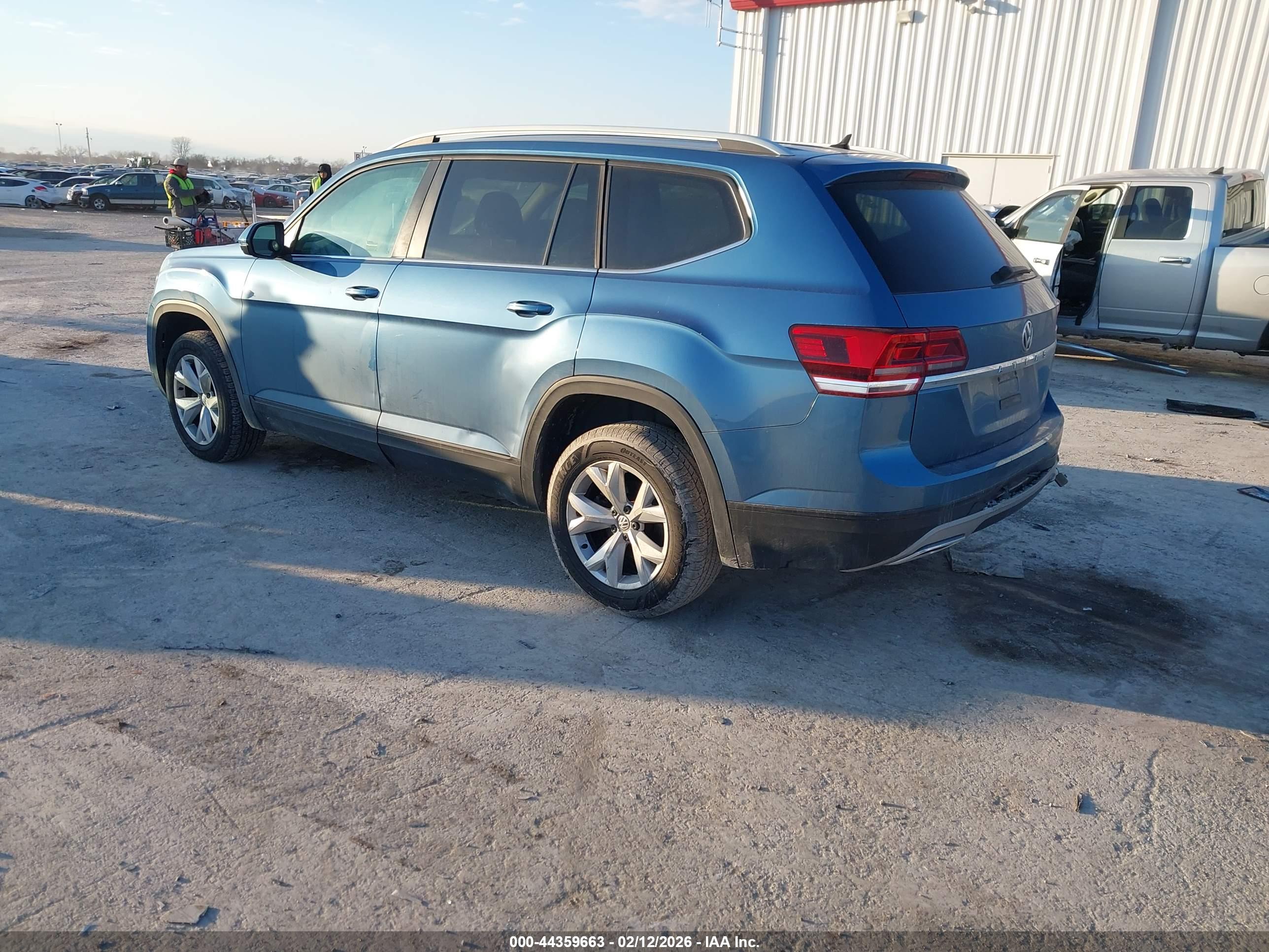 VOLKSWAGEN ATLAS image 3