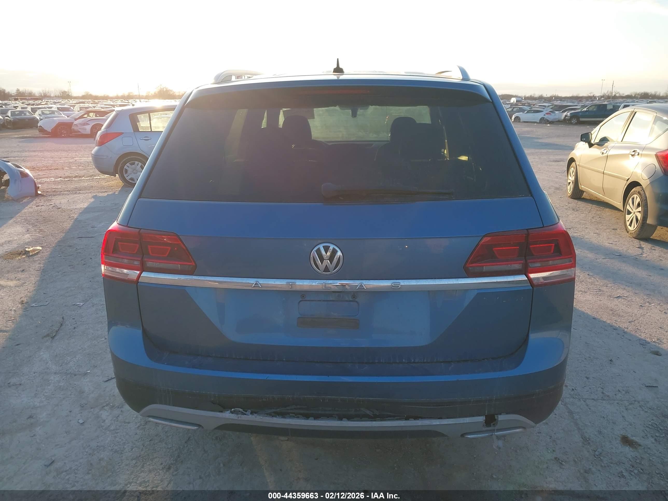 VOLKSWAGEN ATLAS image 6